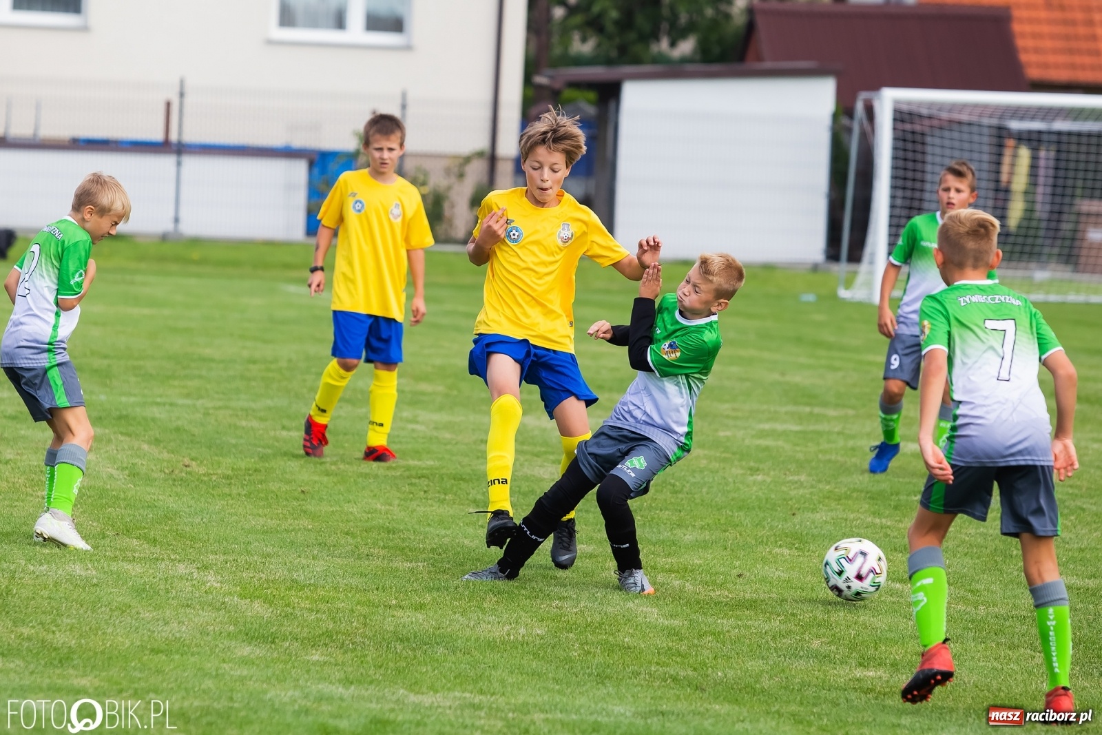 Zdjęcie w galerii na portalu naszraciborz.pl: Piłkarska rywalizacja w turnieju im. Zbigniewa Oszka [FOTO] wiadomości z regionu