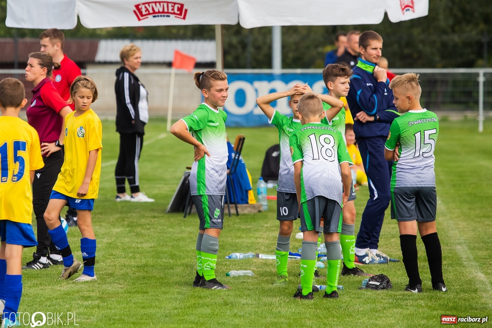 Zdjęcie w galerii na portalu naszraciborz.pl: Piłkarska rywalizacja w turnieju im. Zbigniewa Oszka [FOTO] wiadomości z regionu