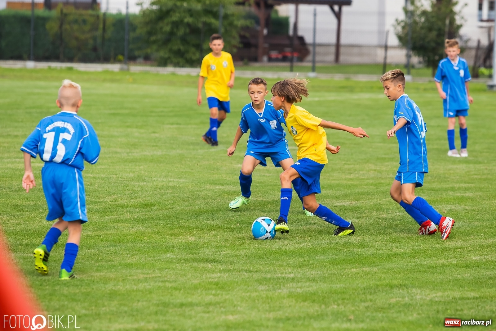 Zdjęcie w galerii na portalu naszraciborz.pl: Piłkarska rywalizacja w turnieju im. Zbigniewa Oszka [FOTO] wiadomości z regionu