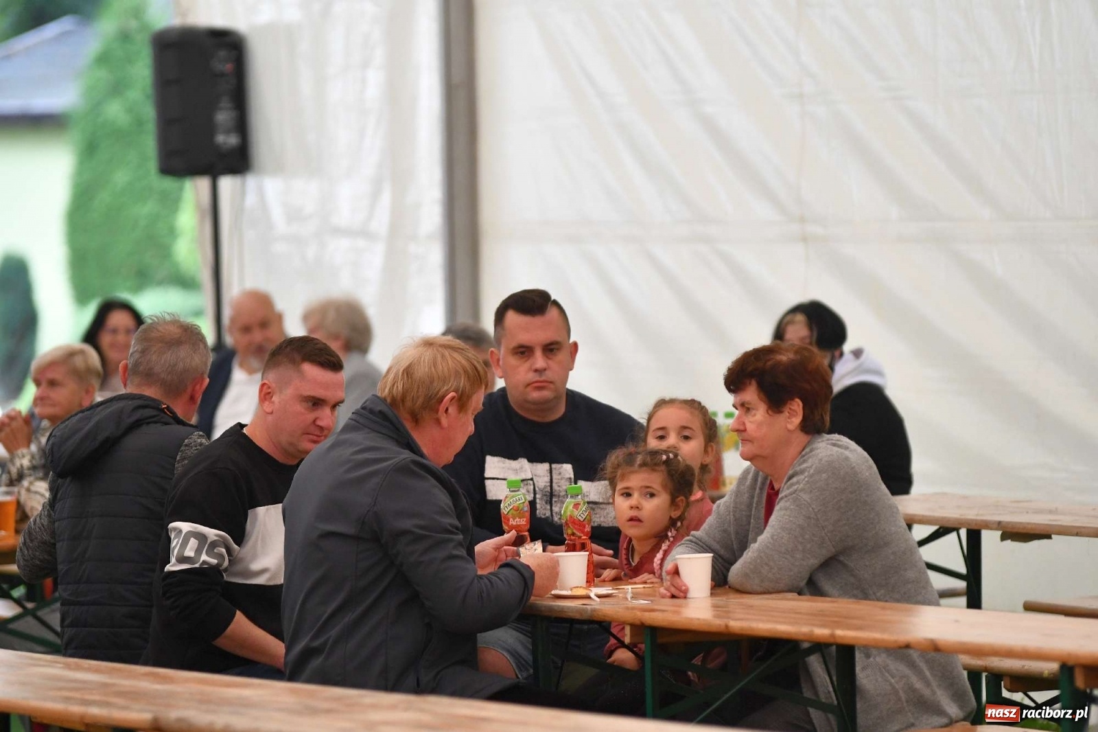 Zdjęcie w galerii na portalu naszraciborz.pl: 75 lat Rafametu. Festyn rodzinny w Szymocicach wiadomości z regionu