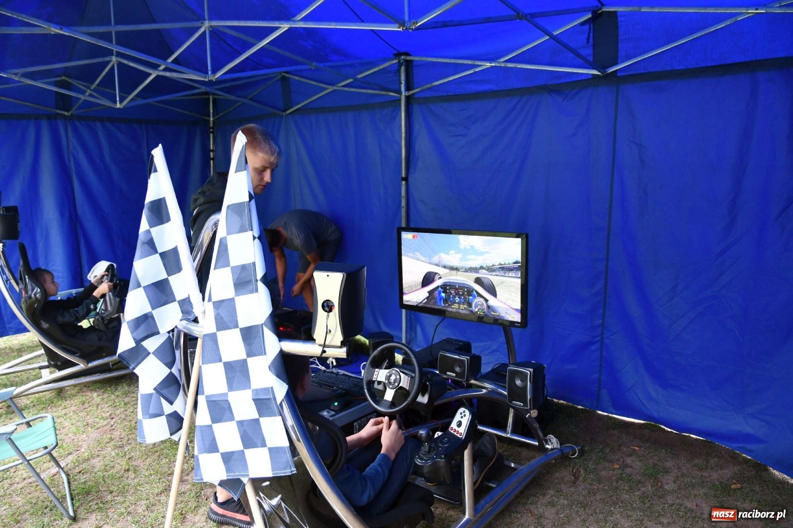 Zdjęcie w galerii na portalu naszraciborz.pl: 75 lat Rafametu. Festyn rodzinny w Szymocicach wiadomości z regionu