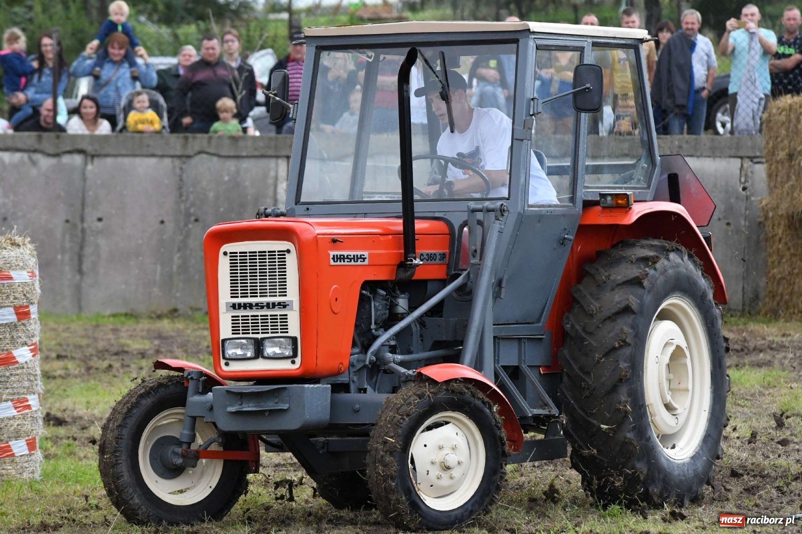 Zdjęcie w galerii na portalu naszraciborz.pl: Fantastyczny Ciapek Racing 2021. Tłum kibiców w Krowiarkach [FOTO i WIDEO] wiadomości z regionu