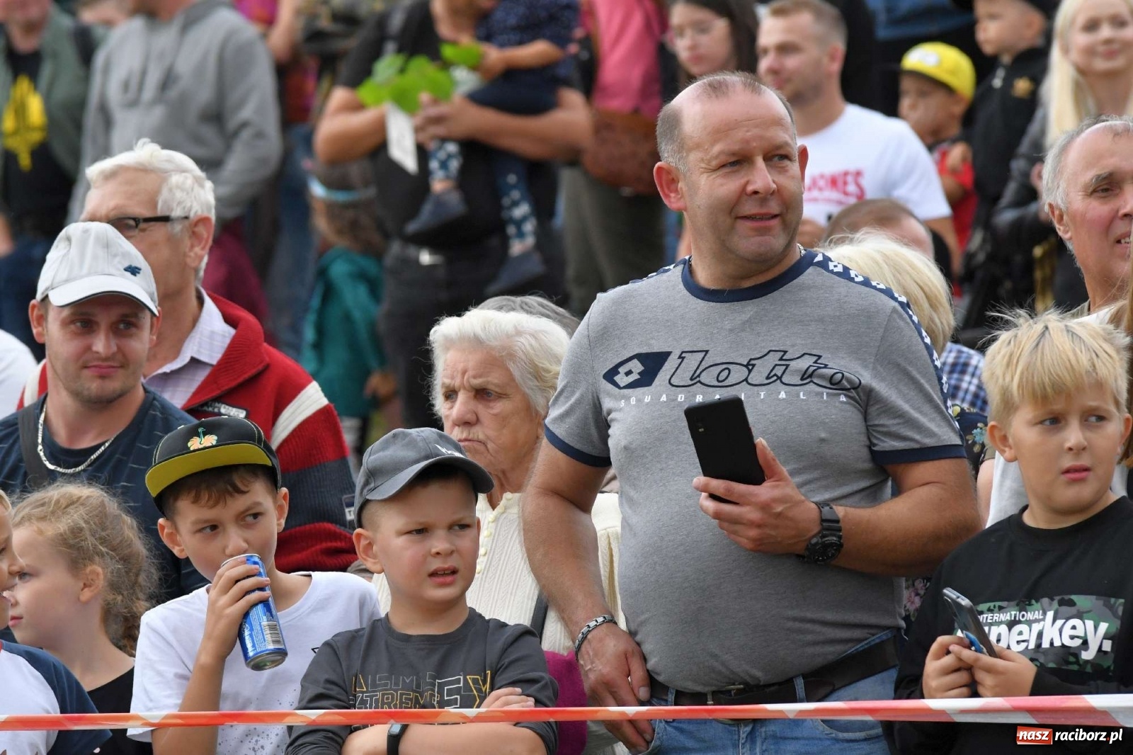 Zdjęcie w galerii na portalu naszraciborz.pl: Fantastyczny Ciapek Racing 2021. Tłum kibiców w Krowiarkach [FOTO i WIDEO] wiadomości z regionu