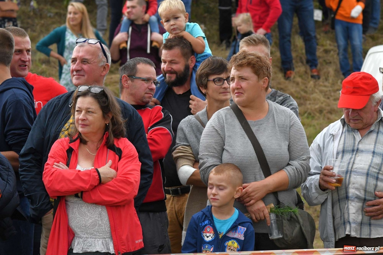 Zdjęcie w galerii na portalu naszraciborz.pl: Fantastyczny Ciapek Racing 2021. Tłum kibiców w Krowiarkach [FOTO i WIDEO] wiadomości z regionu