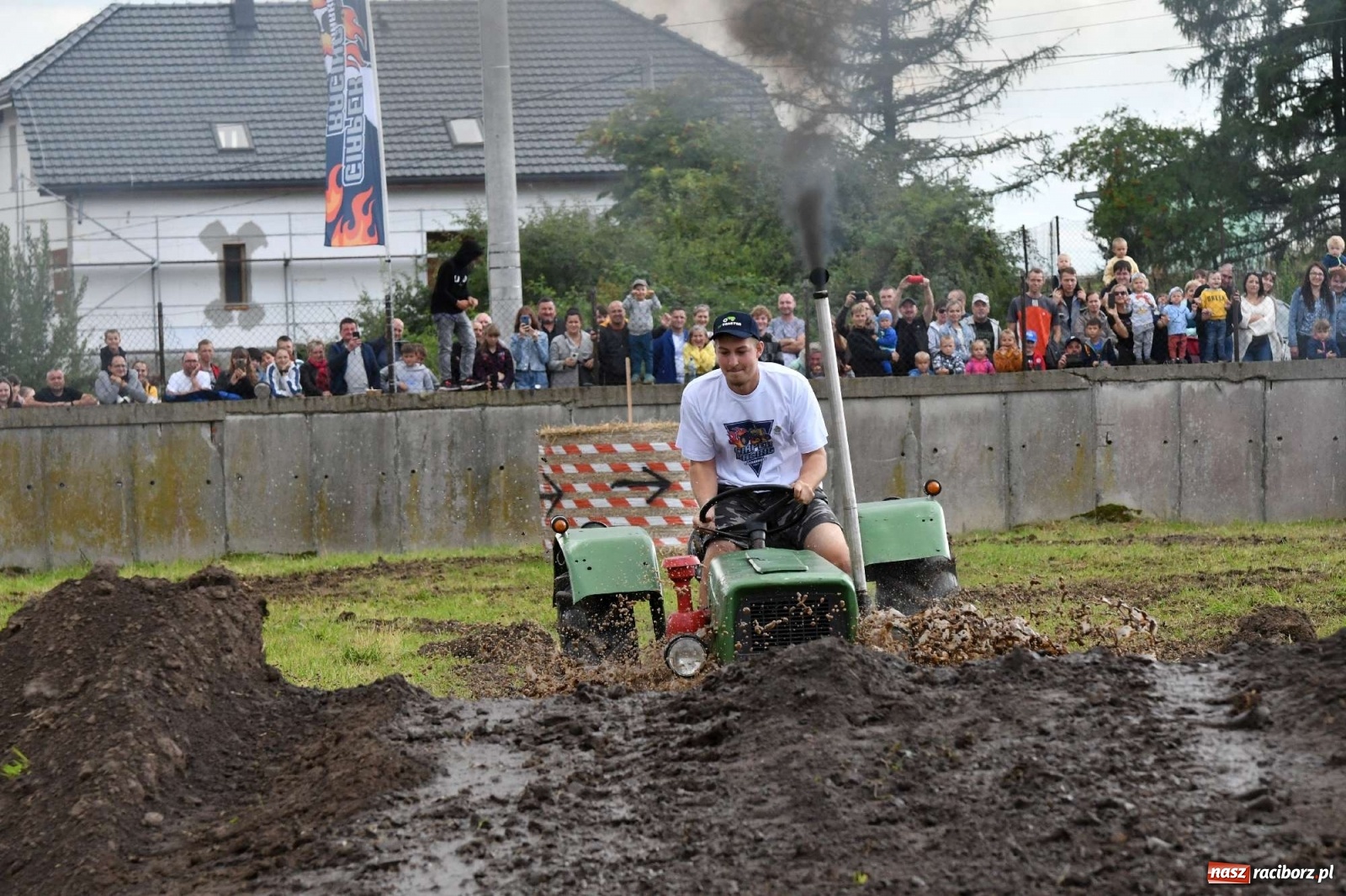 Zdjęcie w galerii na portalu naszraciborz.pl: Fantastyczny Ciapek Racing 2021. Tłum kibiców w Krowiarkach [FOTO i WIDEO] wiadomości z regionu