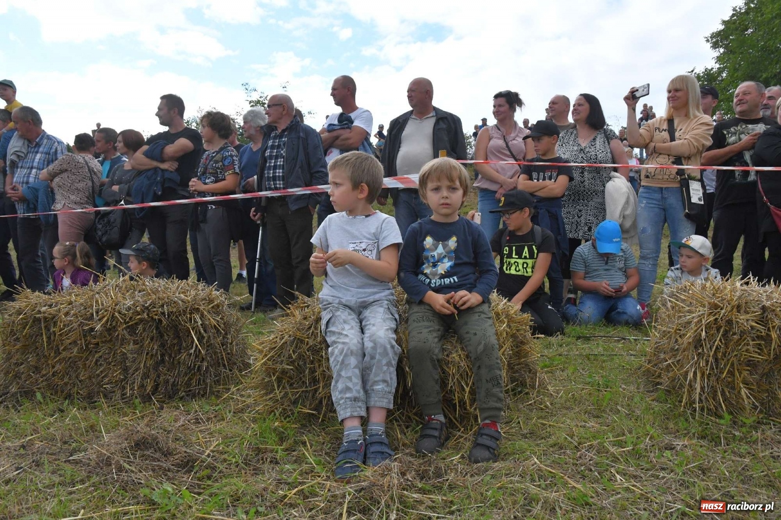 Zdjęcie w galerii na portalu naszraciborz.pl: Fantastyczny Ciapek Racing 2021. Tłum kibiców w Krowiarkach [FOTO i WIDEO] wiadomości z regionu