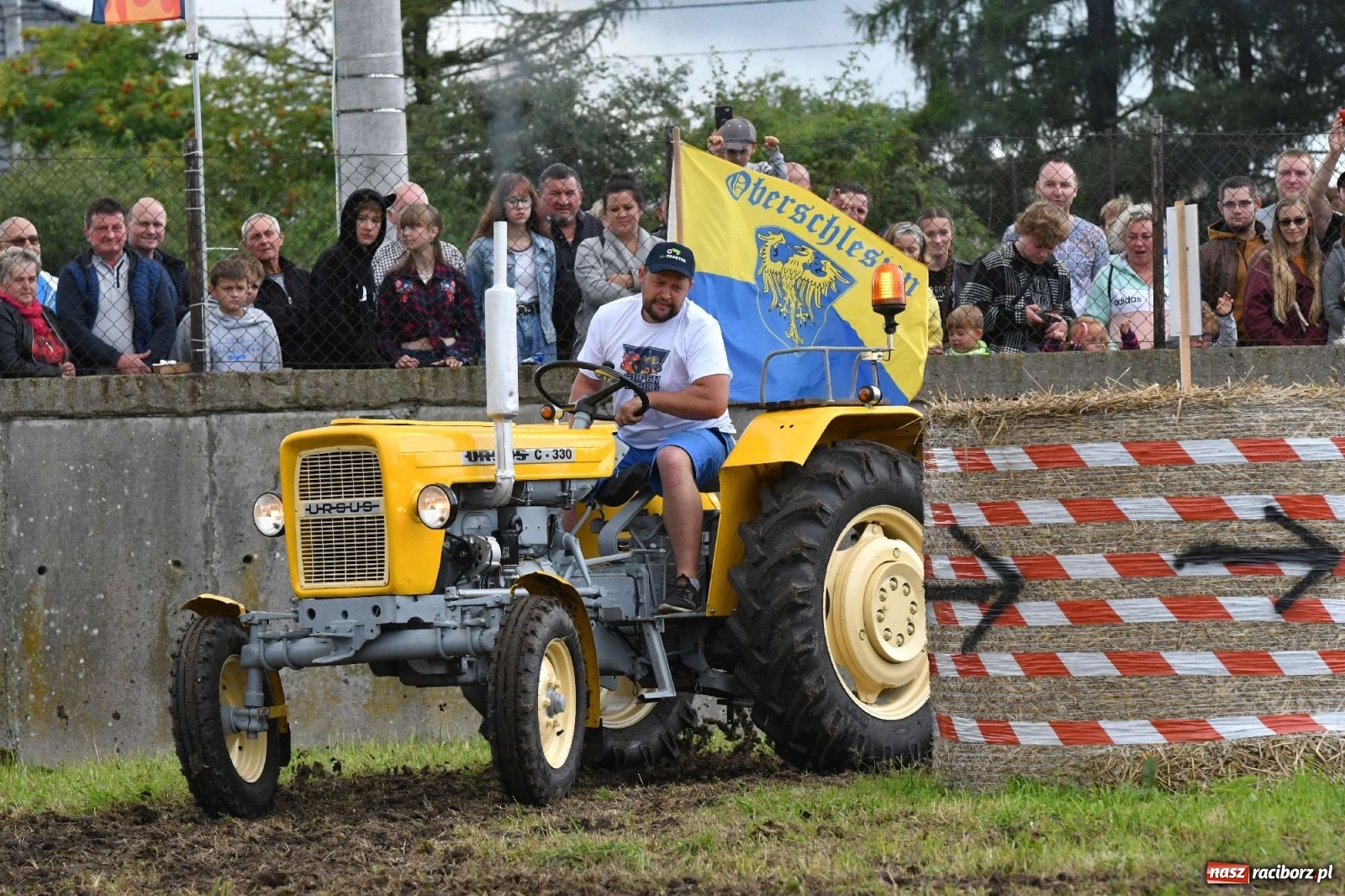 Zdjęcie w galerii na portalu naszraciborz.pl: Fantastyczny Ciapek Racing 2021. Tłum kibiców w Krowiarkach [FOTO i WIDEO] wiadomości z regionu