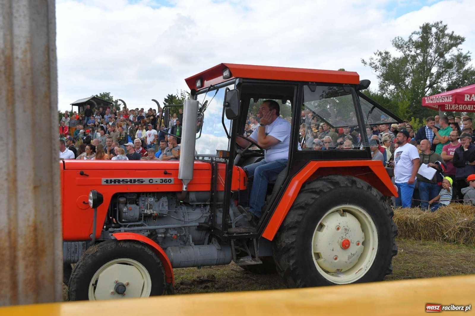Zdjęcie w galerii na portalu naszraciborz.pl: Fantastyczny Ciapek Racing 2021. Tłum kibiców w Krowiarkach [FOTO i WIDEO] wiadomości z regionu