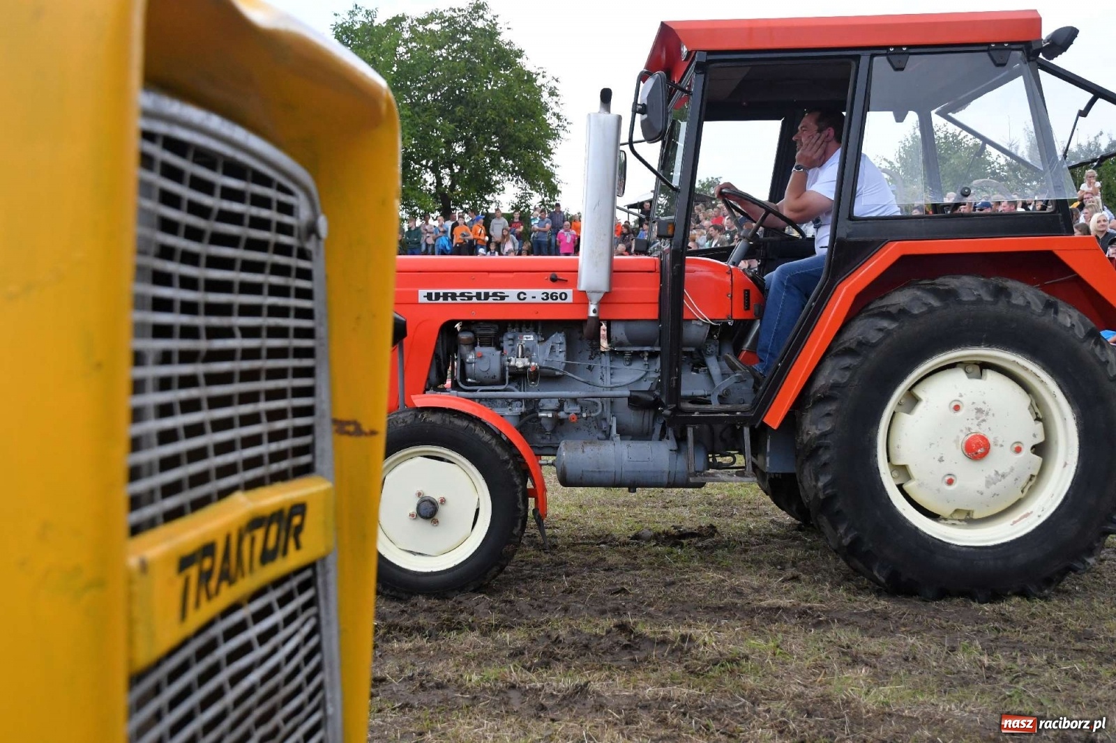 Zdjęcie w galerii na portalu naszraciborz.pl: Fantastyczny Ciapek Racing 2021. Tłum kibiców w Krowiarkach [FOTO i WIDEO] wiadomości z regionu