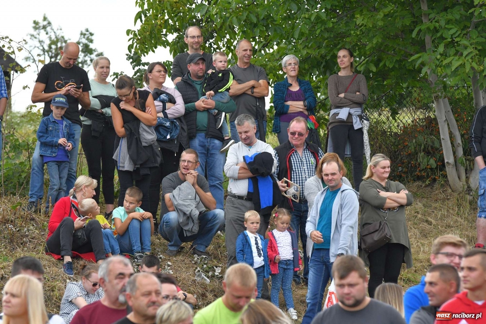 Zdjęcie w galerii na portalu naszraciborz.pl: Fantastyczny Ciapek Racing 2021. Tłum kibiców w Krowiarkach [FOTO i WIDEO] wiadomości z regionu