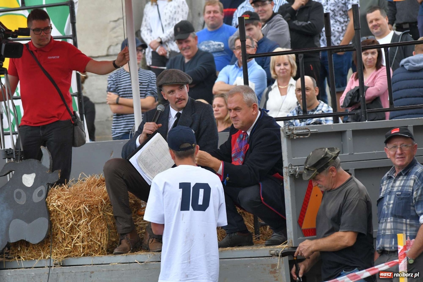 Zdjęcie w galerii na portalu naszraciborz.pl: Fantastyczny Ciapek Racing 2021. Tłum kibiców w Krowiarkach [FOTO i WIDEO] wiadomości z regionu
