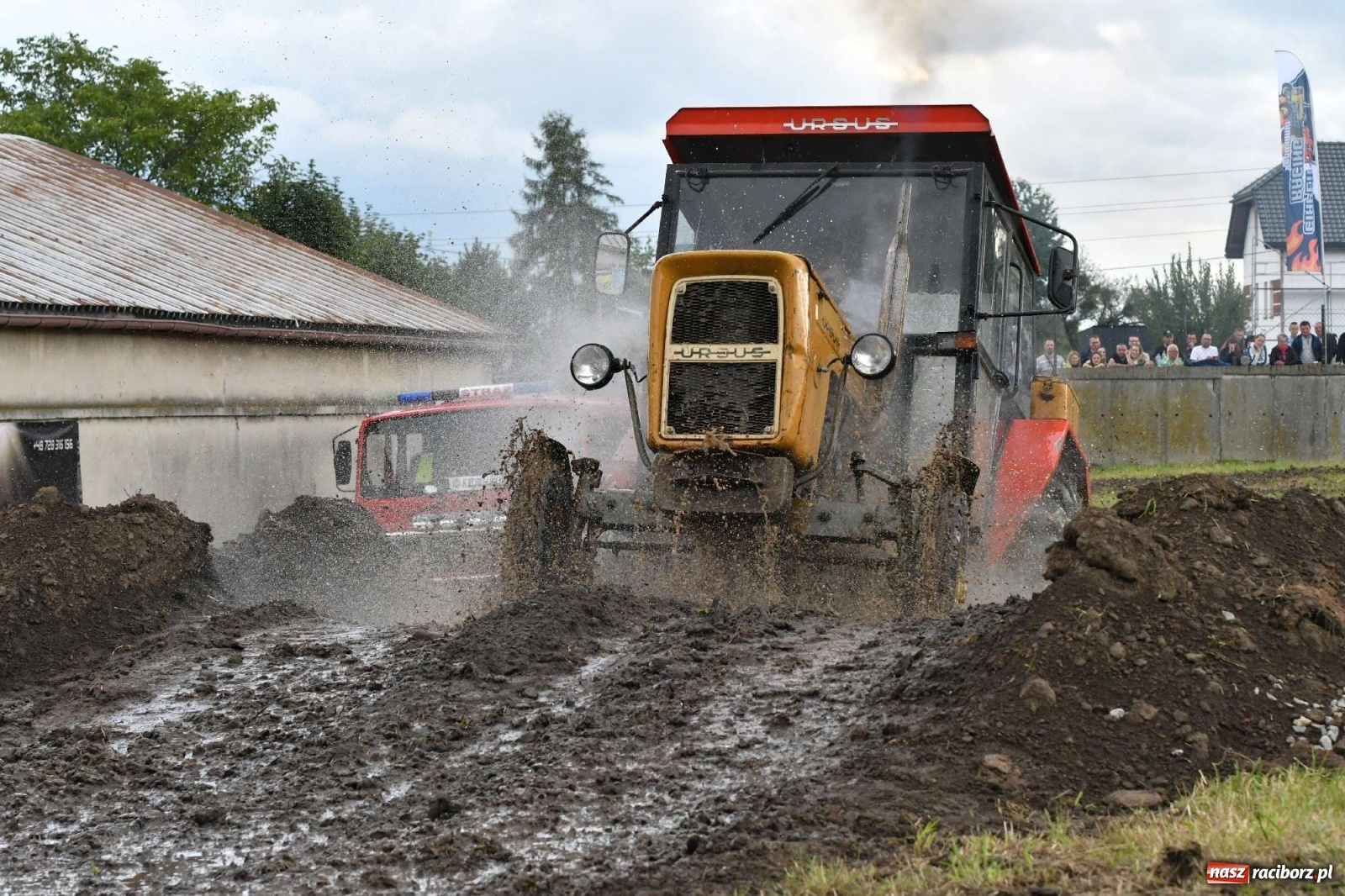 Zdjęcie w galerii na portalu naszraciborz.pl: Fantastyczny Ciapek Racing 2021. Tłum kibiców w Krowiarkach [FOTO i WIDEO] wiadomości z regionu