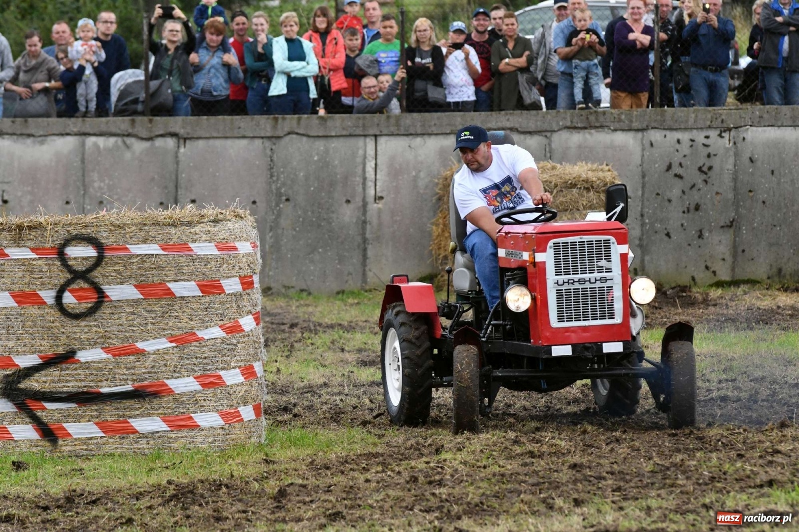 Zdjęcie w galerii na portalu naszraciborz.pl: Fantastyczny Ciapek Racing 2021. Tłum kibiców w Krowiarkach [FOTO i WIDEO] wiadomości z regionu