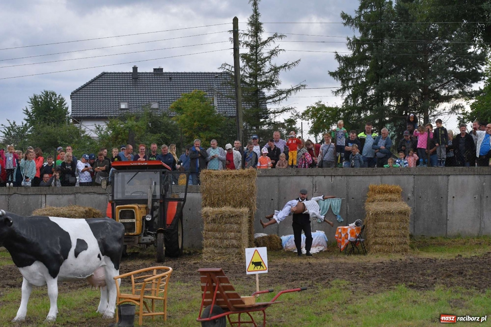 Zdjęcie w galerii na portalu naszraciborz.pl: Fantastyczny Ciapek Racing 2021. Tłum kibiców w Krowiarkach [FOTO i WIDEO] wiadomości z regionu