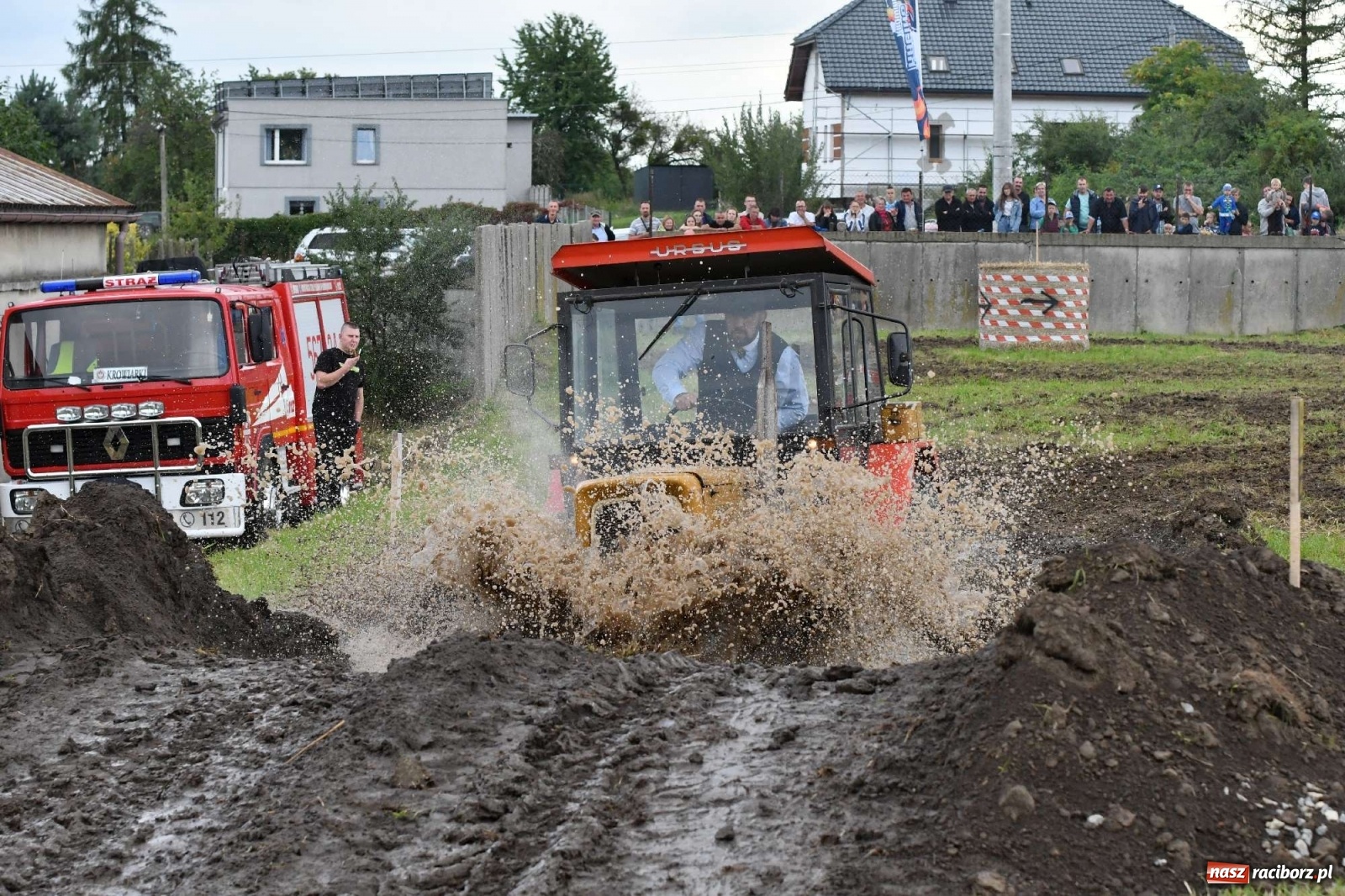 Zdjęcie w galerii na portalu naszraciborz.pl: Fantastyczny Ciapek Racing 2021. Tłum kibiców w Krowiarkach [FOTO i WIDEO] wiadomości z regionu