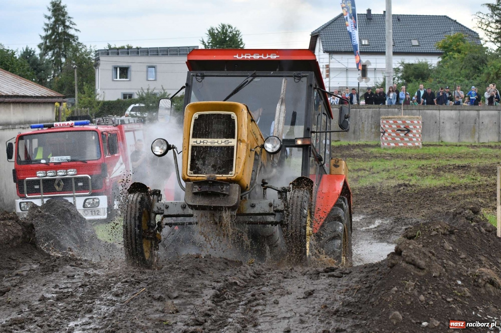 Zdjęcie w galerii na portalu naszraciborz.pl: Fantastyczny Ciapek Racing 2021. Tłum kibiców w Krowiarkach [FOTO i WIDEO] wiadomości z regionu