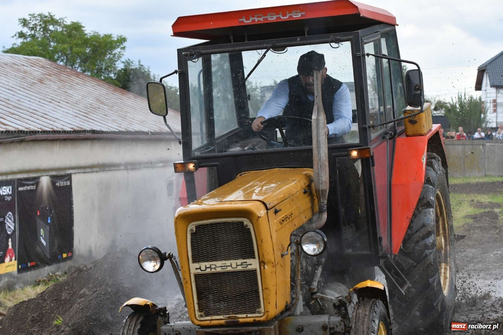 Zdjęcie w galerii na portalu naszraciborz.pl: Fantastyczny Ciapek Racing 2021. Tłum kibiców w Krowiarkach [FOTO i WIDEO] wiadomości z regionu