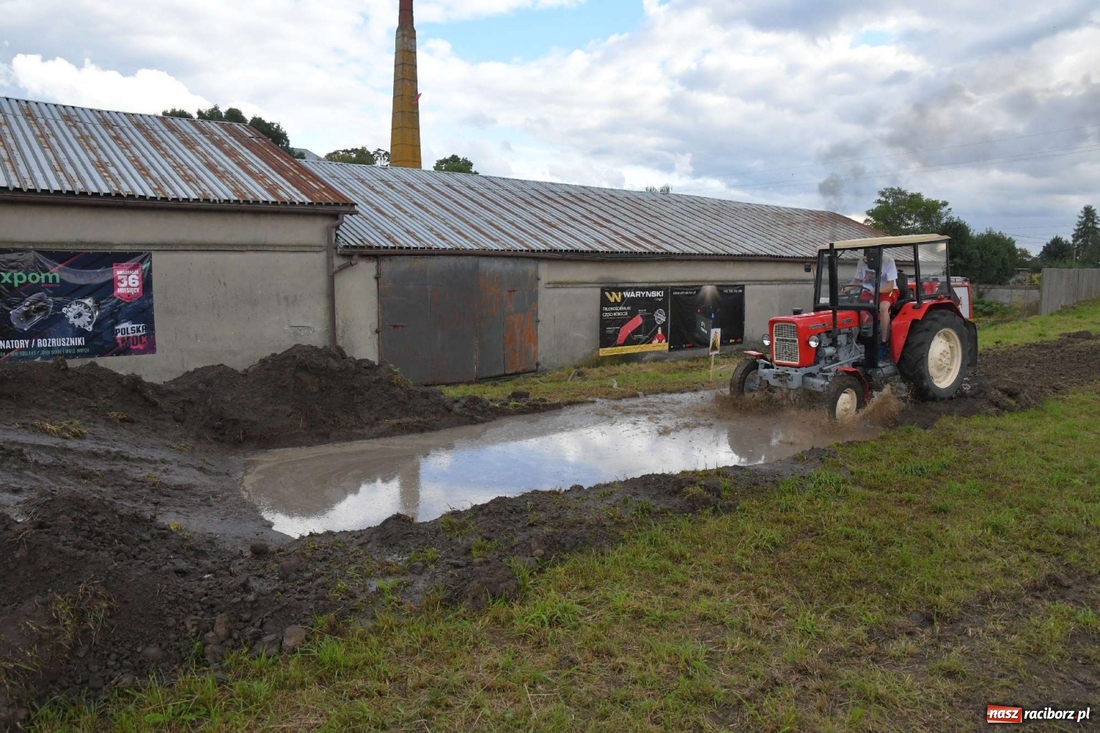 Zdjęcie w galerii na portalu naszraciborz.pl: Fantastyczny Ciapek Racing 2021. Tłum kibiców w Krowiarkach [FOTO i WIDEO] wiadomości z regionu