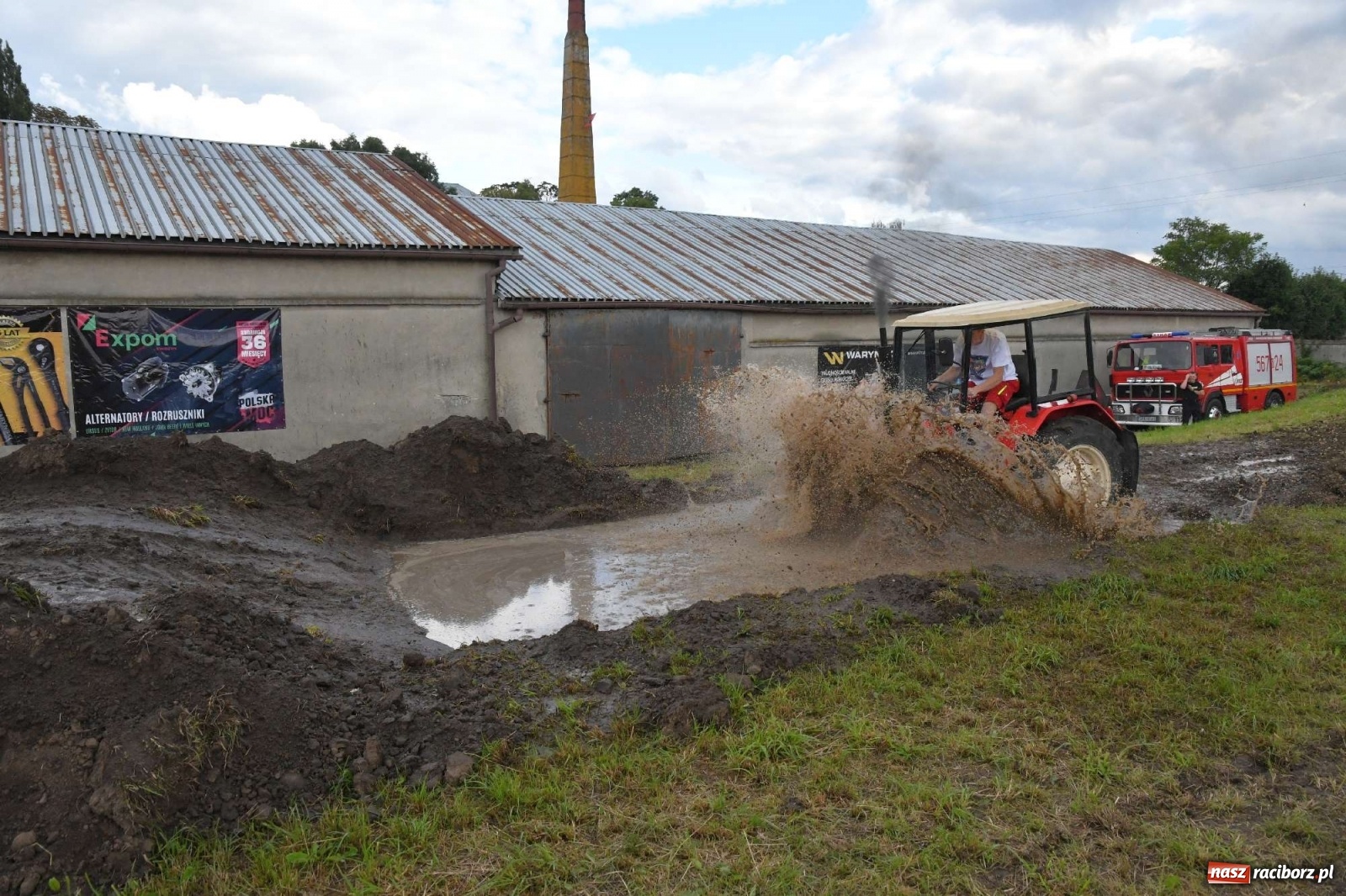 Zdjęcie w galerii na portalu naszraciborz.pl: Fantastyczny Ciapek Racing 2021. Tłum kibiców w Krowiarkach [FOTO i WIDEO] wiadomości z regionu