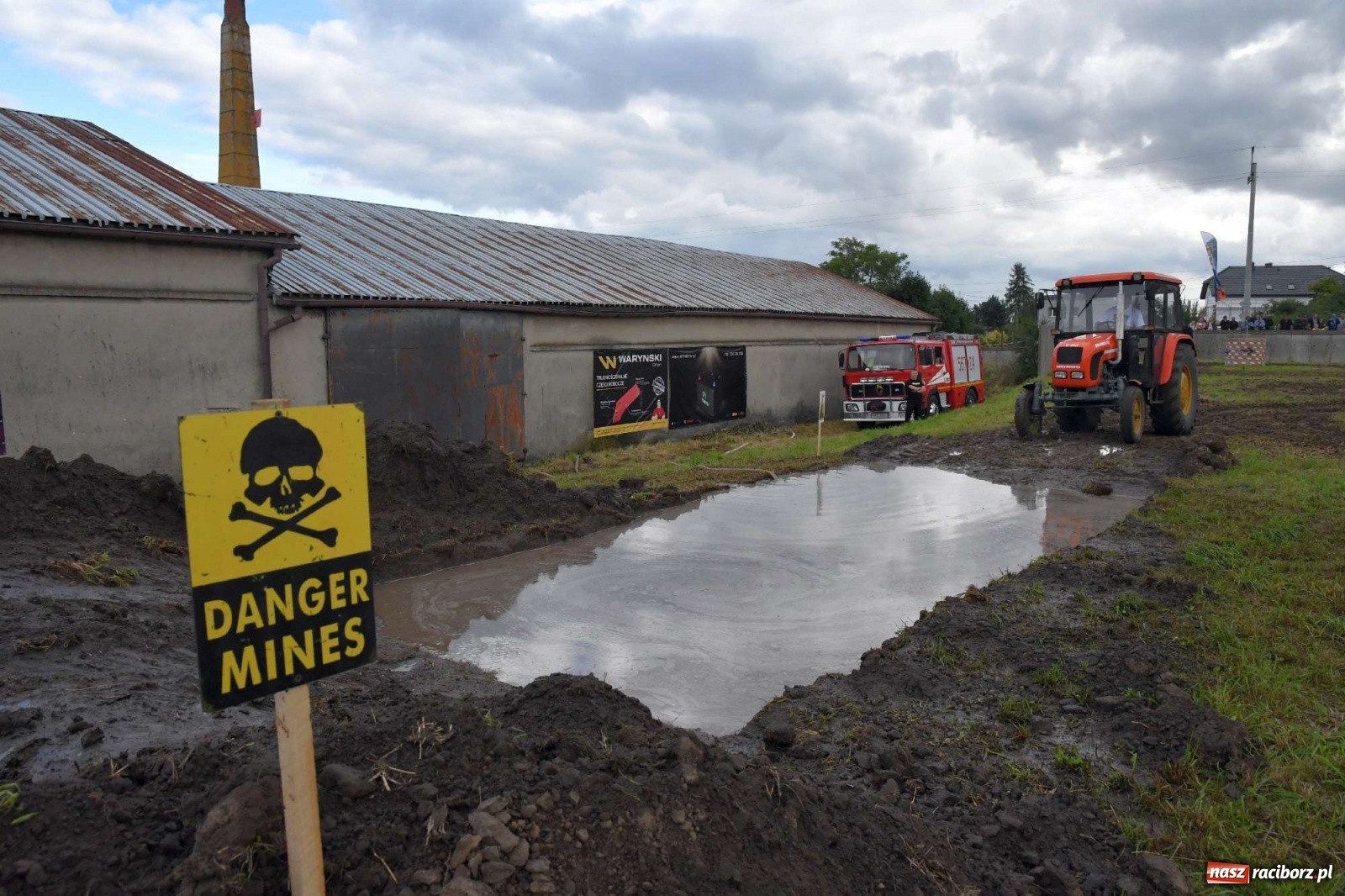 Zdjęcie w galerii na portalu naszraciborz.pl: Fantastyczny Ciapek Racing 2021. Tłum kibiców w Krowiarkach [FOTO i WIDEO] wiadomości z regionu
