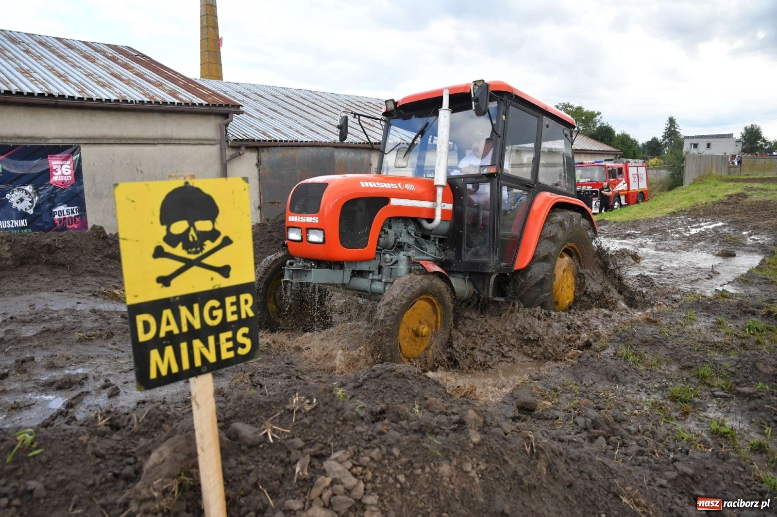 Zdjęcie w galerii na portalu naszraciborz.pl: Fantastyczny Ciapek Racing 2021. Tłum kibiców w Krowiarkach [FOTO i WIDEO] wiadomości z regionu