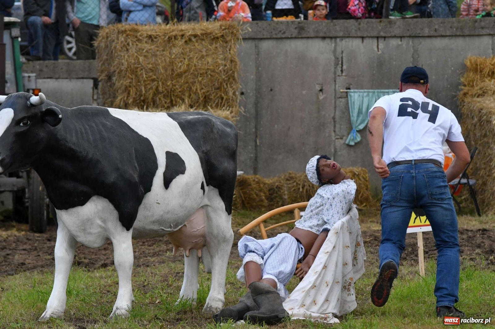 Zdjęcie w galerii na portalu naszraciborz.pl: Fantastyczny Ciapek Racing 2021. Tłum kibiców w Krowiarkach [FOTO i WIDEO] wiadomości z regionu