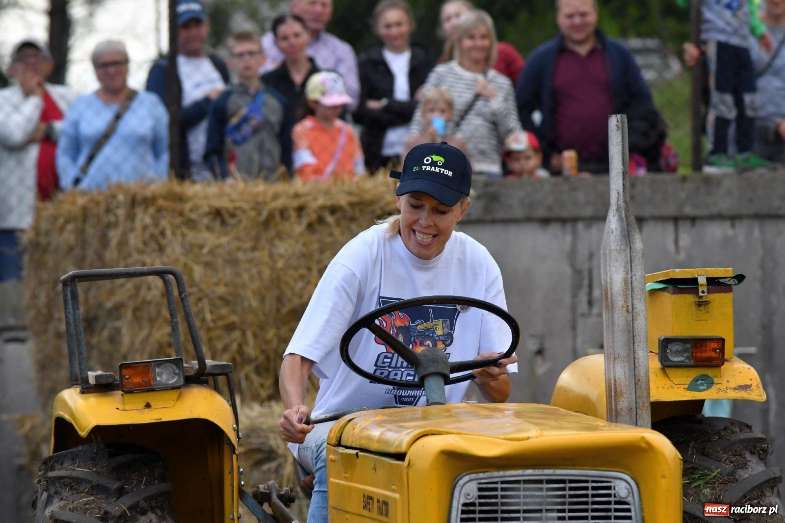Zdjęcie w galerii na portalu naszraciborz.pl: Fantastyczny Ciapek Racing 2021. Tłum kibiców w Krowiarkach [FOTO i WIDEO] wiadomości z regionu