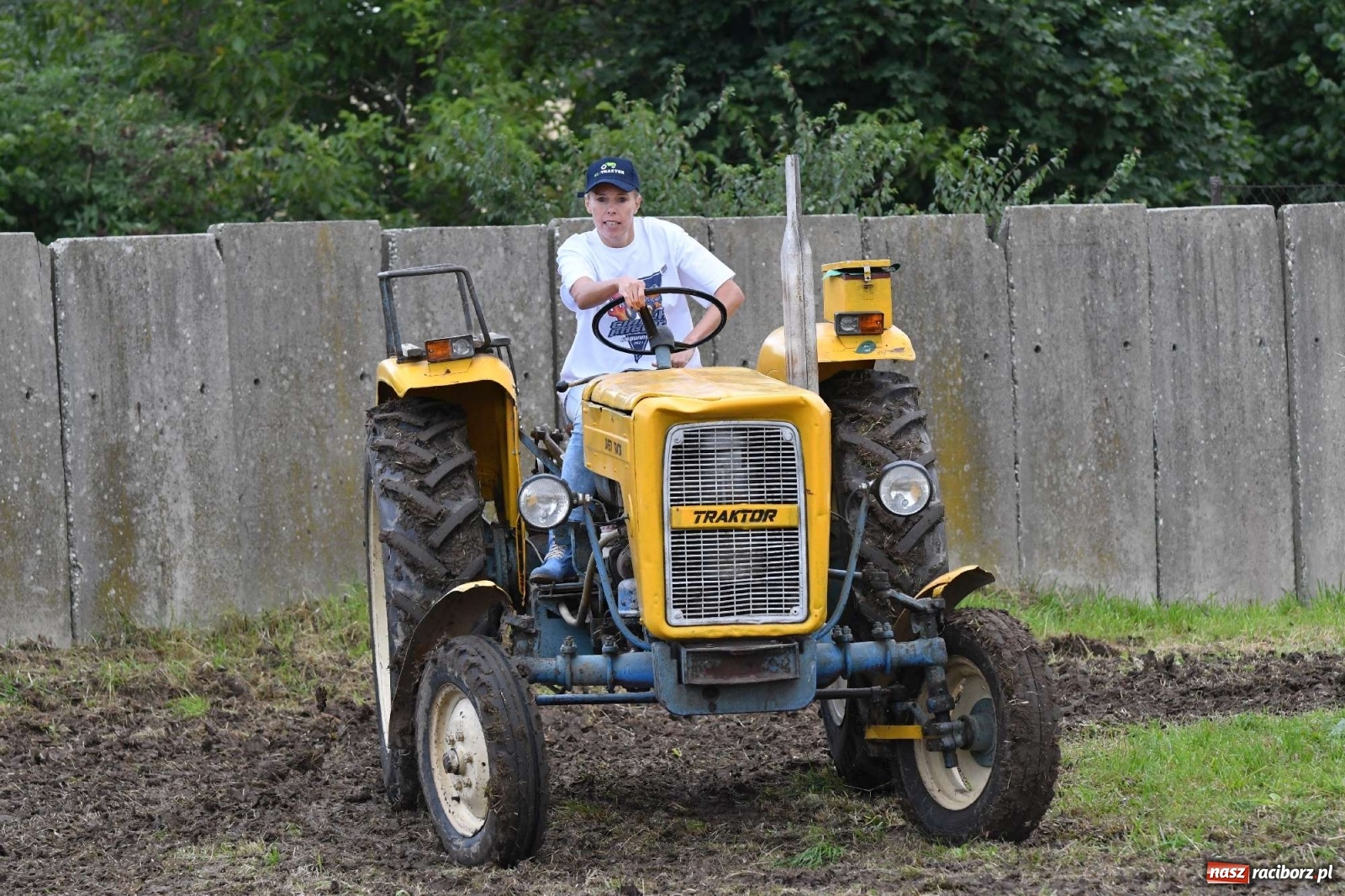 Zdjęcie w galerii na portalu naszraciborz.pl: Fantastyczny Ciapek Racing 2021. Tłum kibiców w Krowiarkach [FOTO i WIDEO] wiadomości z regionu