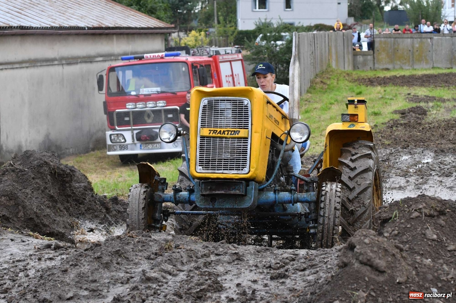 Zdjęcie w galerii na portalu naszraciborz.pl: Fantastyczny Ciapek Racing 2021. Tłum kibiców w Krowiarkach [FOTO i WIDEO] wiadomości z regionu