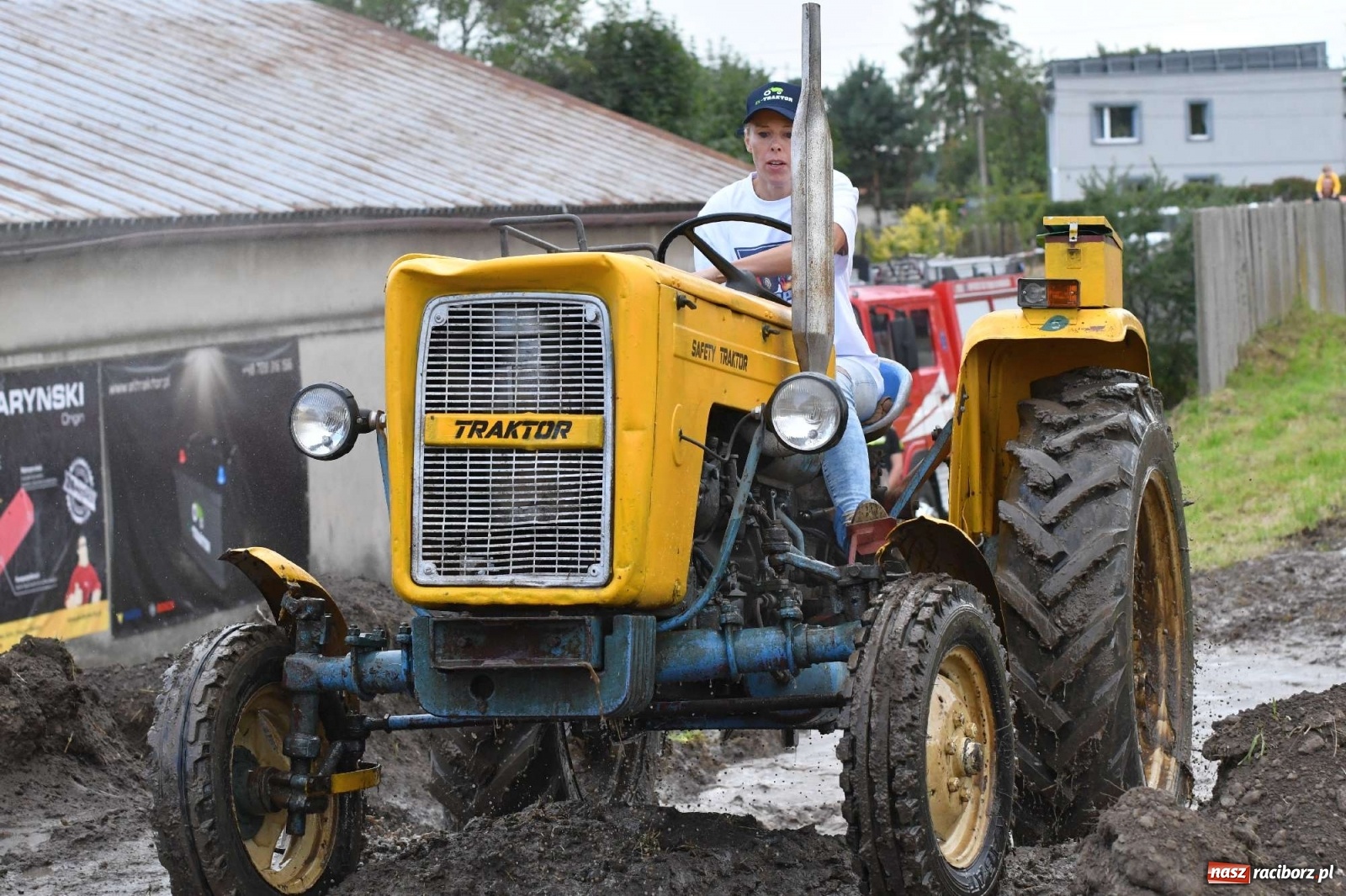 Zdjęcie w galerii na portalu naszraciborz.pl: Fantastyczny Ciapek Racing 2021. Tłum kibiców w Krowiarkach [FOTO i WIDEO] wiadomości z regionu