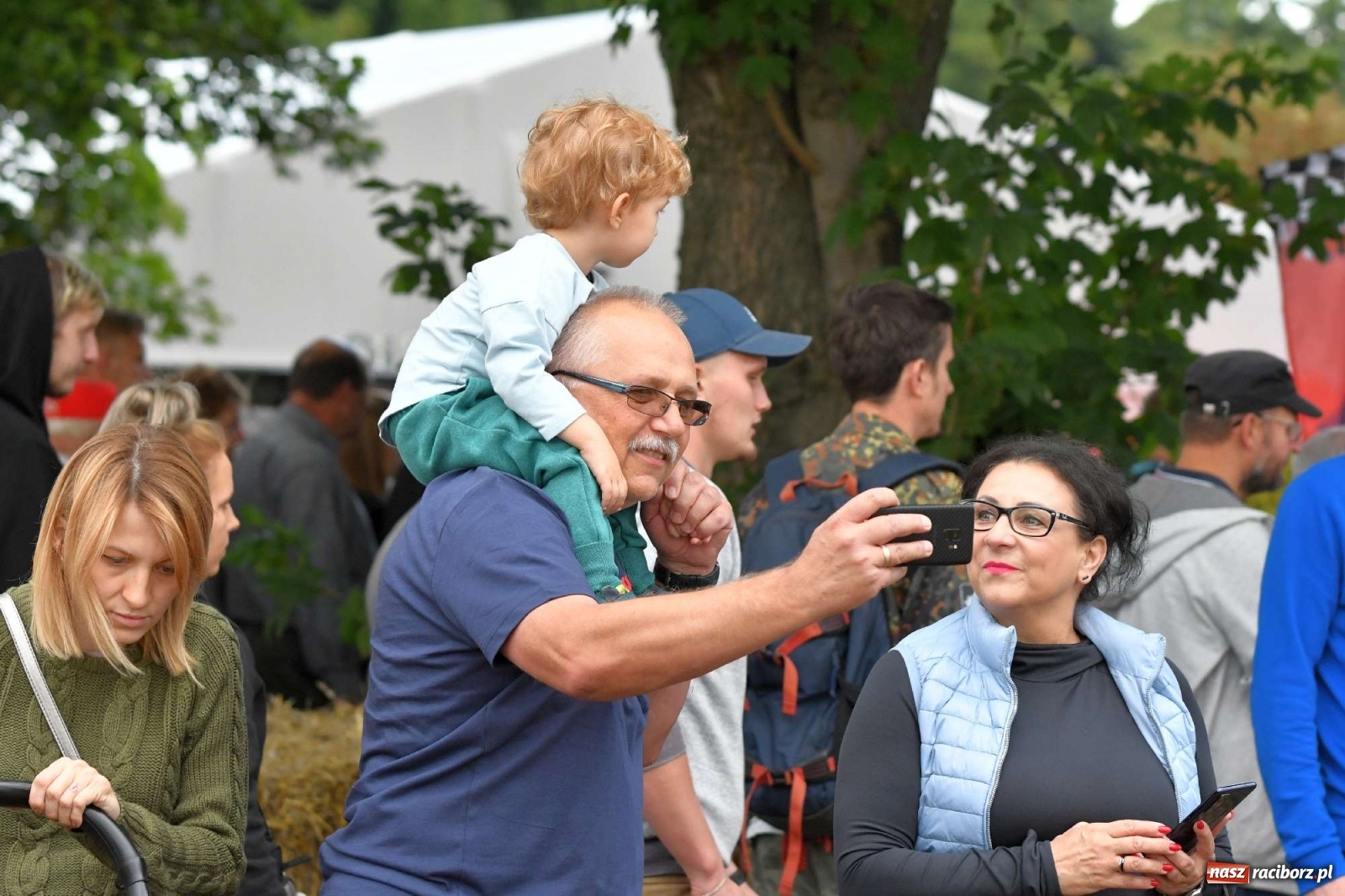 Zdjęcie w galerii na portalu naszraciborz.pl: Fantastyczny Ciapek Racing 2021. Tłum kibiców w Krowiarkach [FOTO i WIDEO] wiadomości z regionu