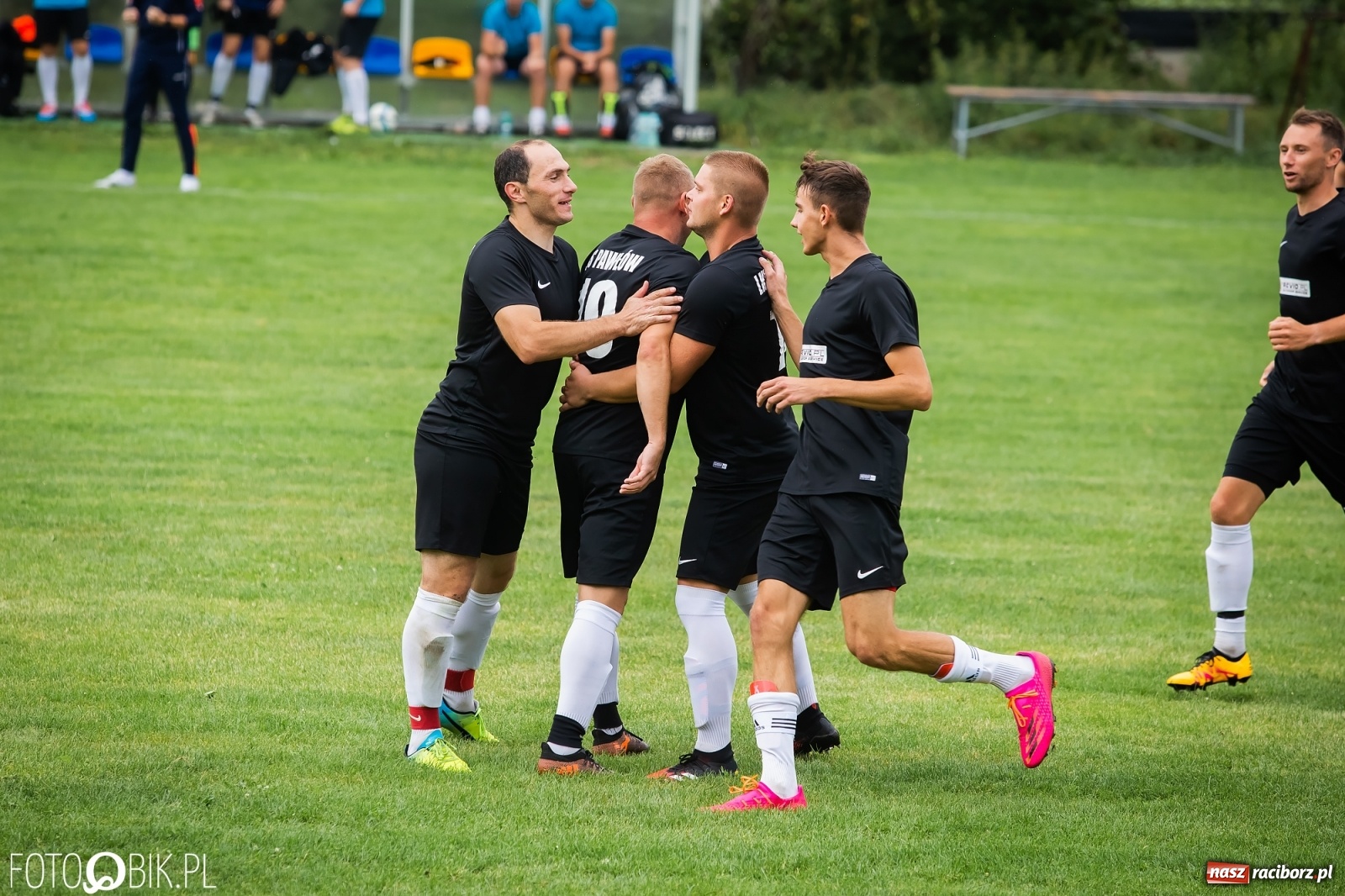 Zdjęcie w galerii na portalu naszraciborz.pl: Do trzech razy sztuka. LKS Pawłów z kompletem punktów [FOTO] wiadomości z regionu