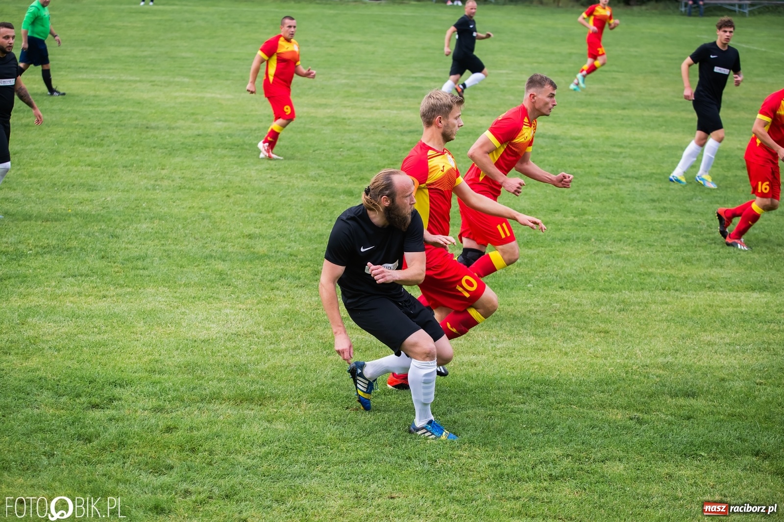 Zdjęcie w galerii na portalu naszraciborz.pl: Do trzech razy sztuka. LKS Pawłów z kompletem punktów [FOTO] wiadomości z regionu