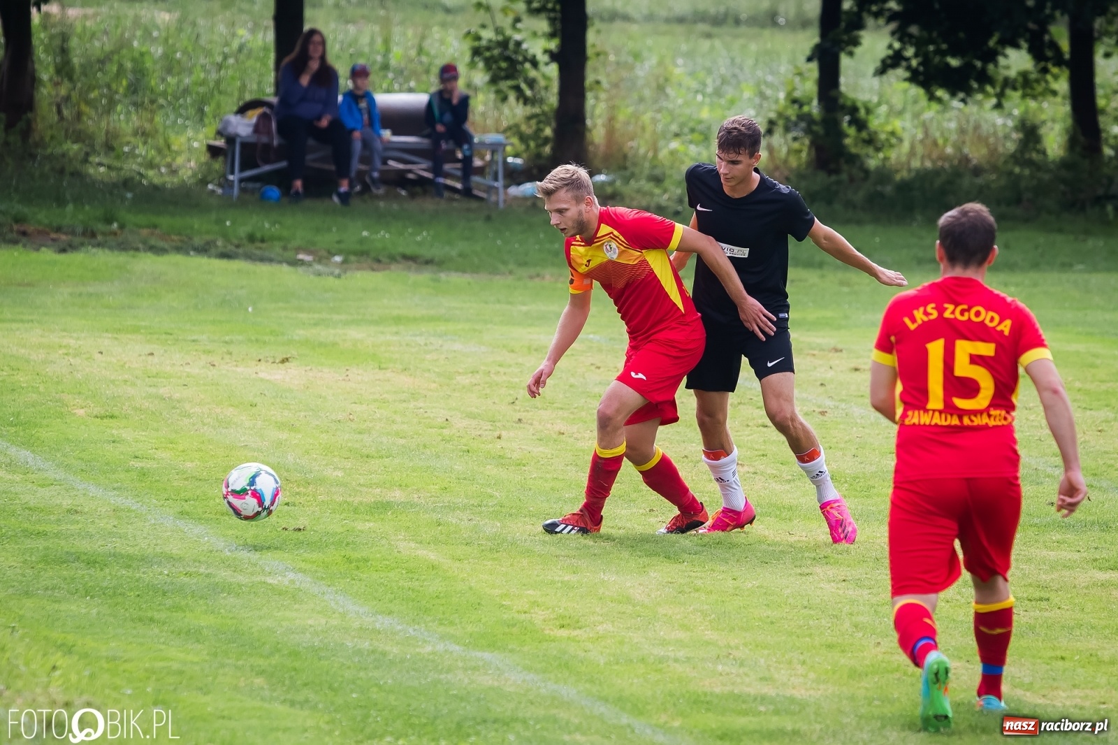 Zdjęcie w galerii na portalu naszraciborz.pl: Do trzech razy sztuka. LKS Pawłów z kompletem punktów [FOTO] wiadomości z regionu