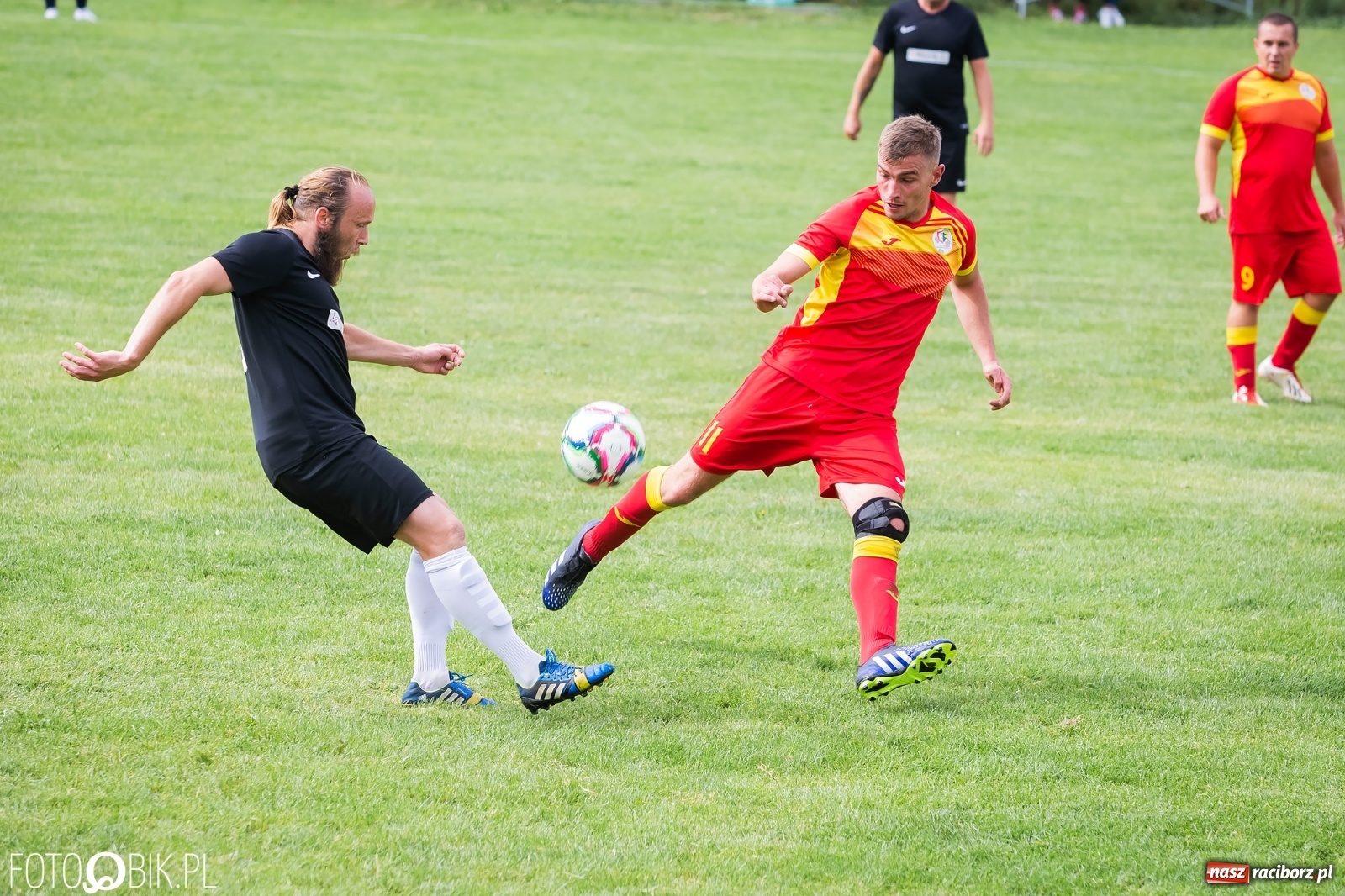 Zdjęcie w galerii na portalu naszraciborz.pl: Do trzech razy sztuka. LKS Pawłów z kompletem punktów [FOTO] wiadomości z regionu