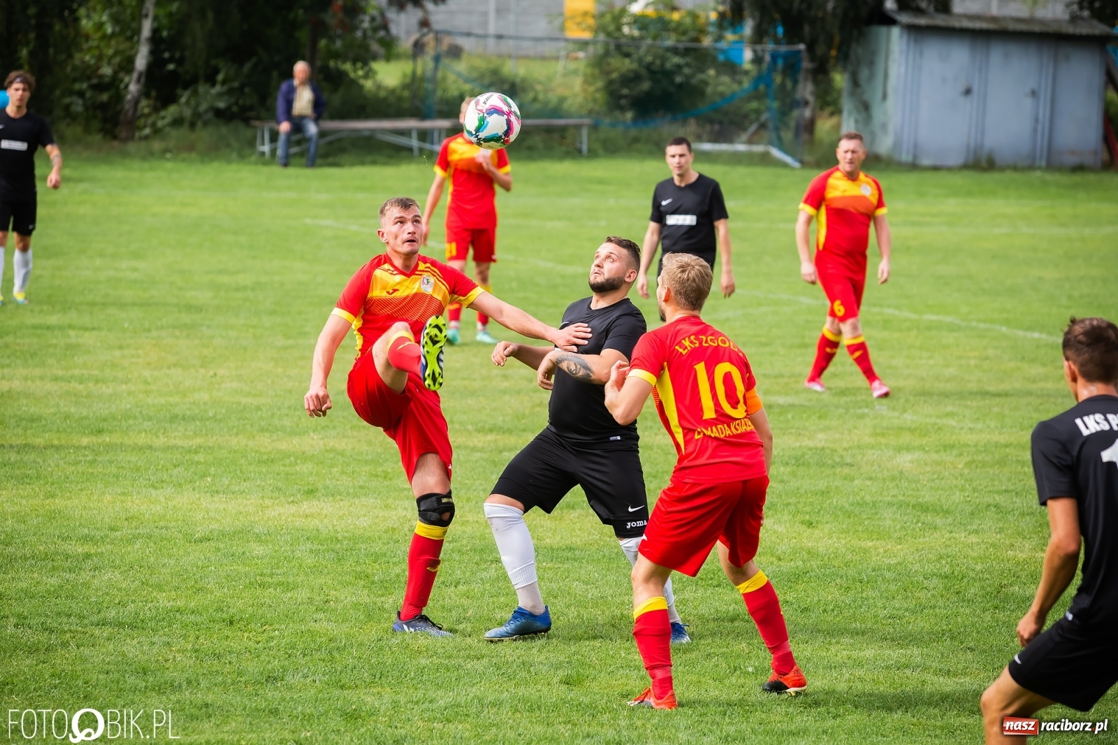 Zdjęcie w galerii na portalu naszraciborz.pl: Do trzech razy sztuka. LKS Pawłów z kompletem punktów [FOTO] wiadomości z regionu