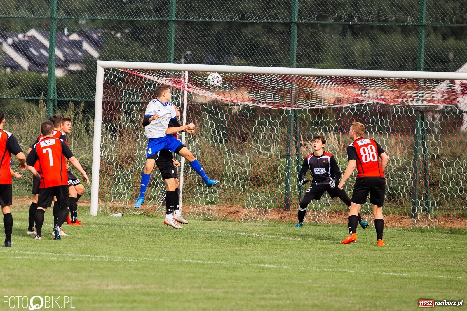 Zdjęcie w galerii na portalu naszraciborz.pl: Markowice i Gorzyce zagrały na remis [FOTO] wiadomości z regionu