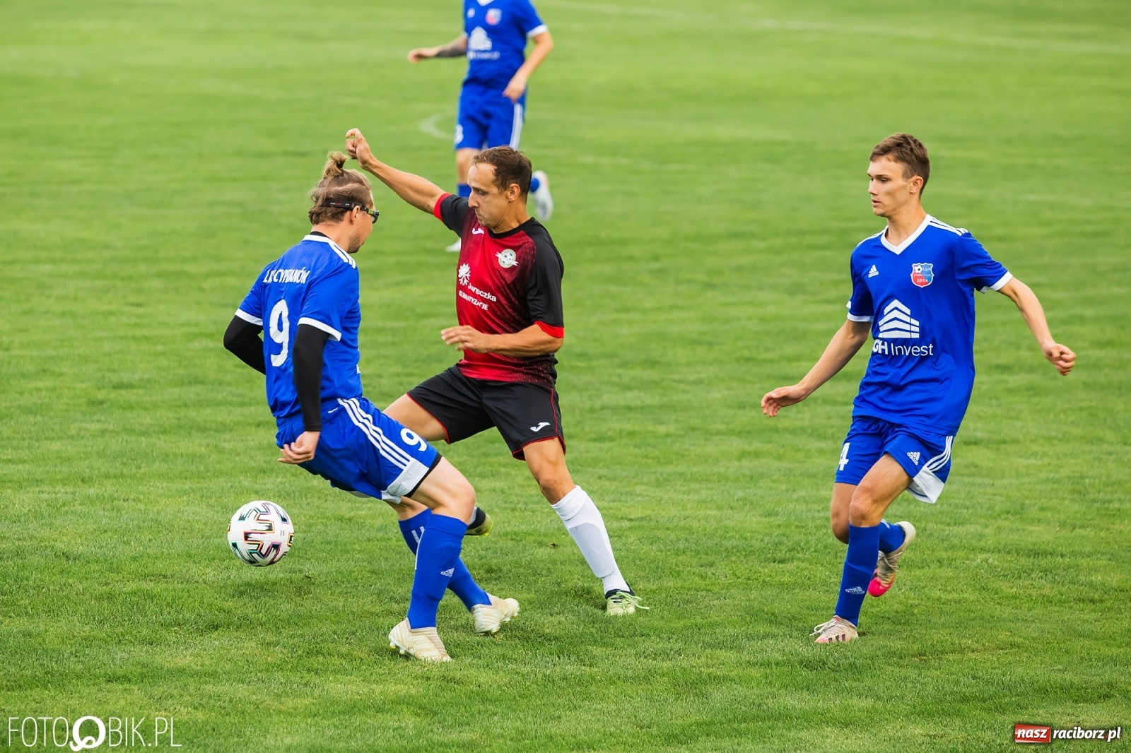 Zdjęcie w galerii na portalu naszraciborz.pl: Kanonada w Pietraszynie. Gospodarze bez punktów! [FOTO] wiadomości z regionu