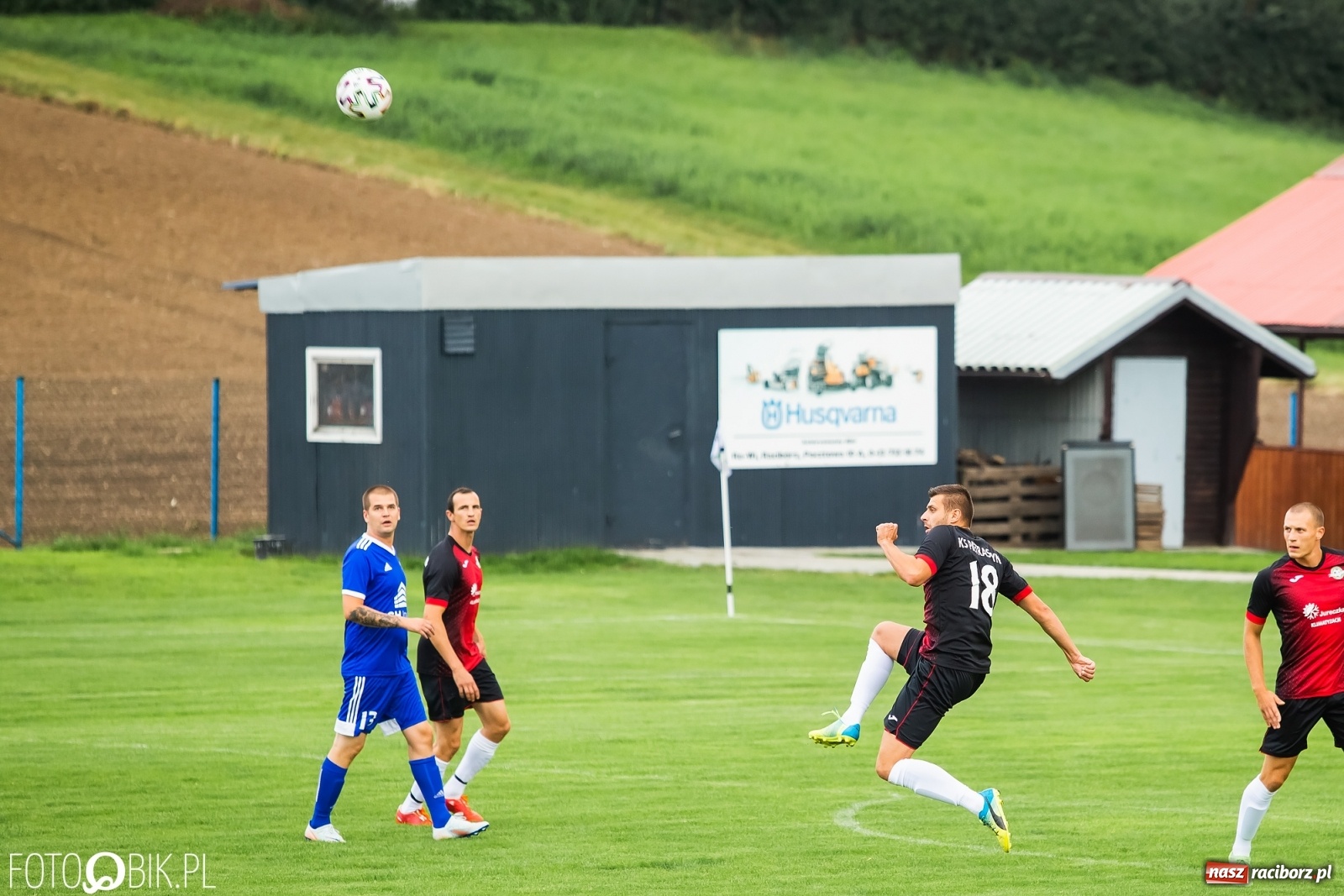 Zdjęcie w galerii na portalu naszraciborz.pl: Kanonada w Pietraszynie. Gospodarze bez punktów! [FOTO] wiadomości z regionu