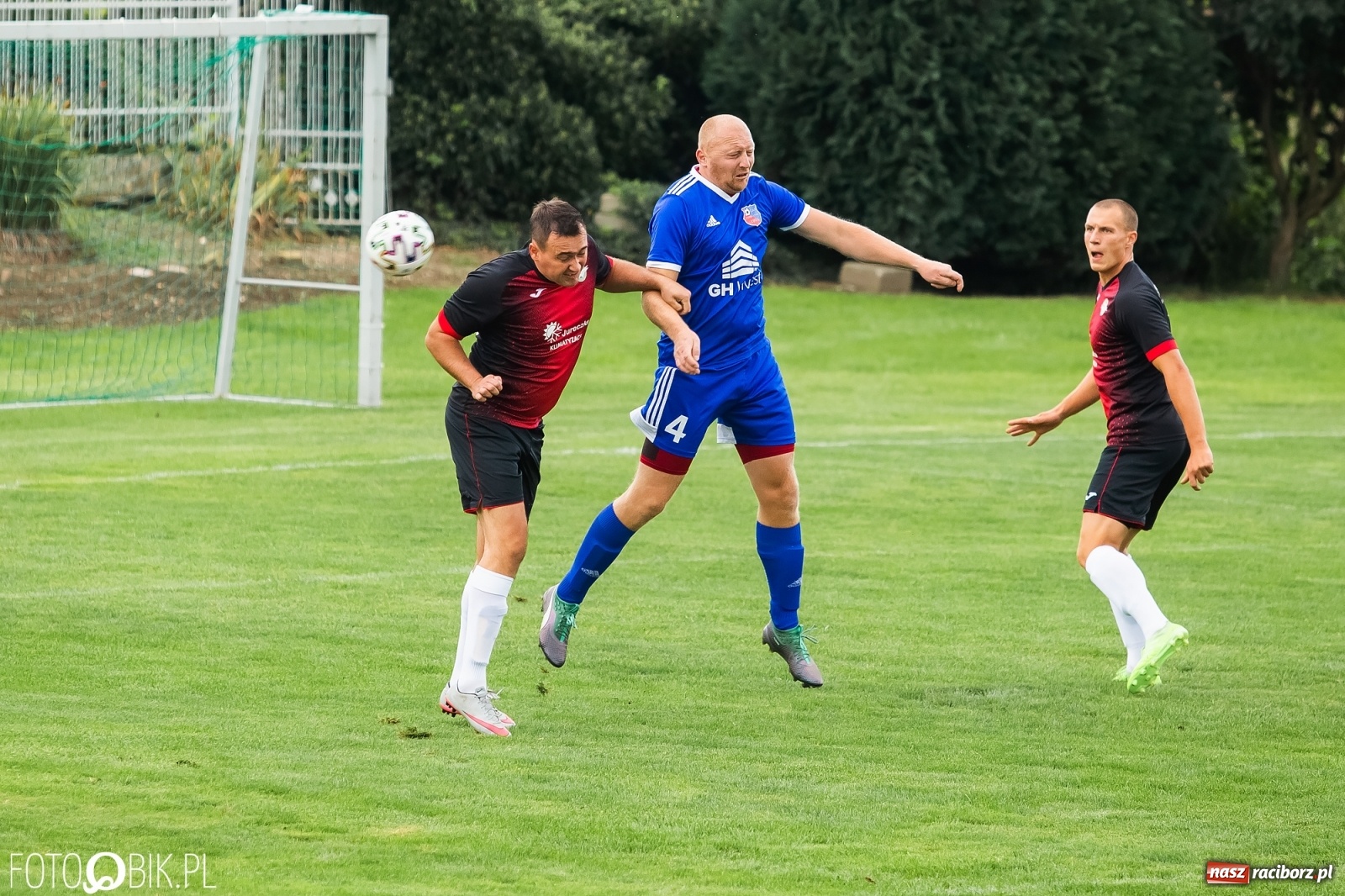 Zdjęcie w galerii na portalu naszraciborz.pl: Kanonada w Pietraszynie. Gospodarze bez punktów! [FOTO] wiadomości z regionu