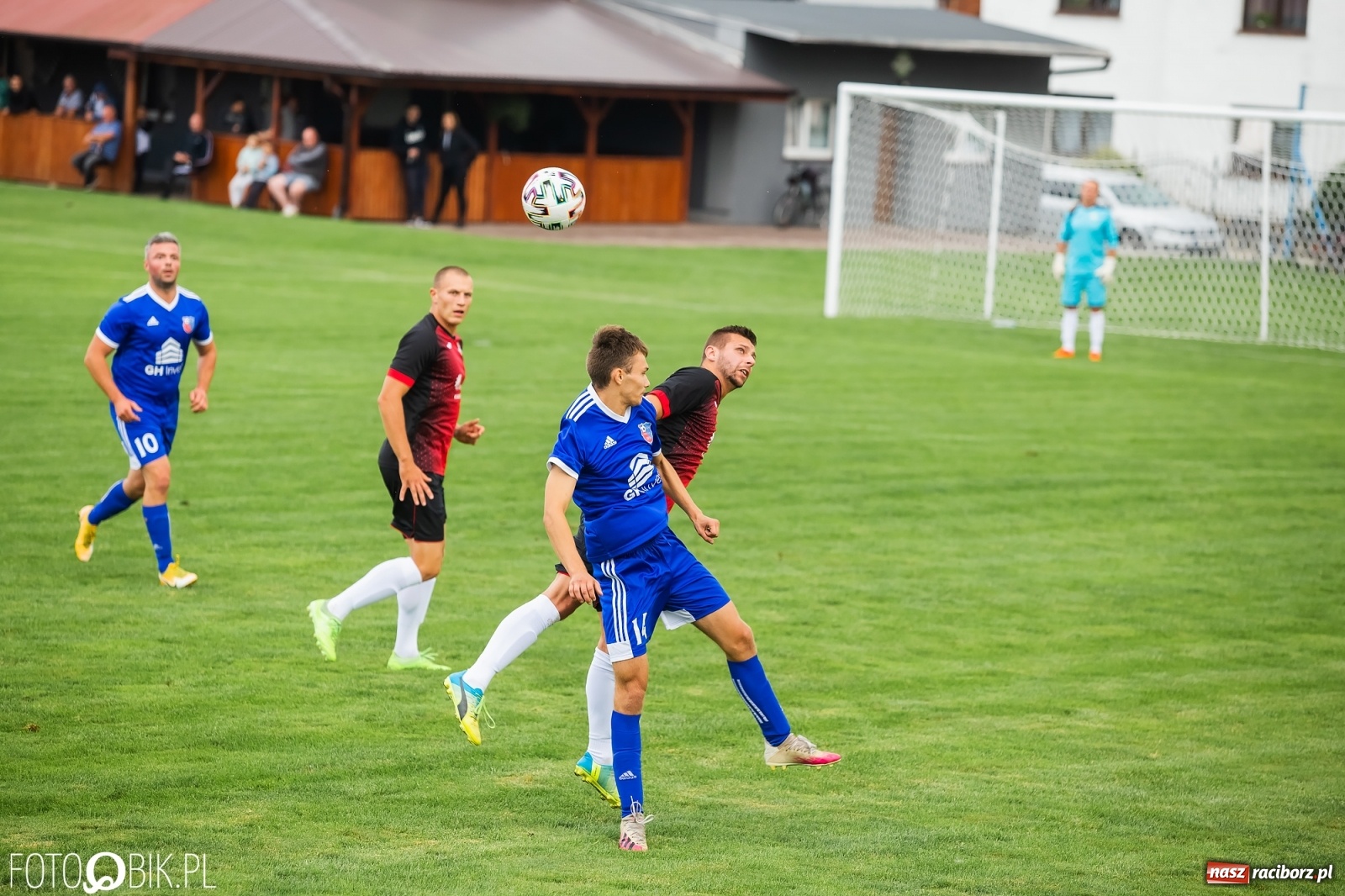 Zdjęcie w galerii na portalu naszraciborz.pl: Kanonada w Pietraszynie. Gospodarze bez punktów! [FOTO] wiadomości z regionu