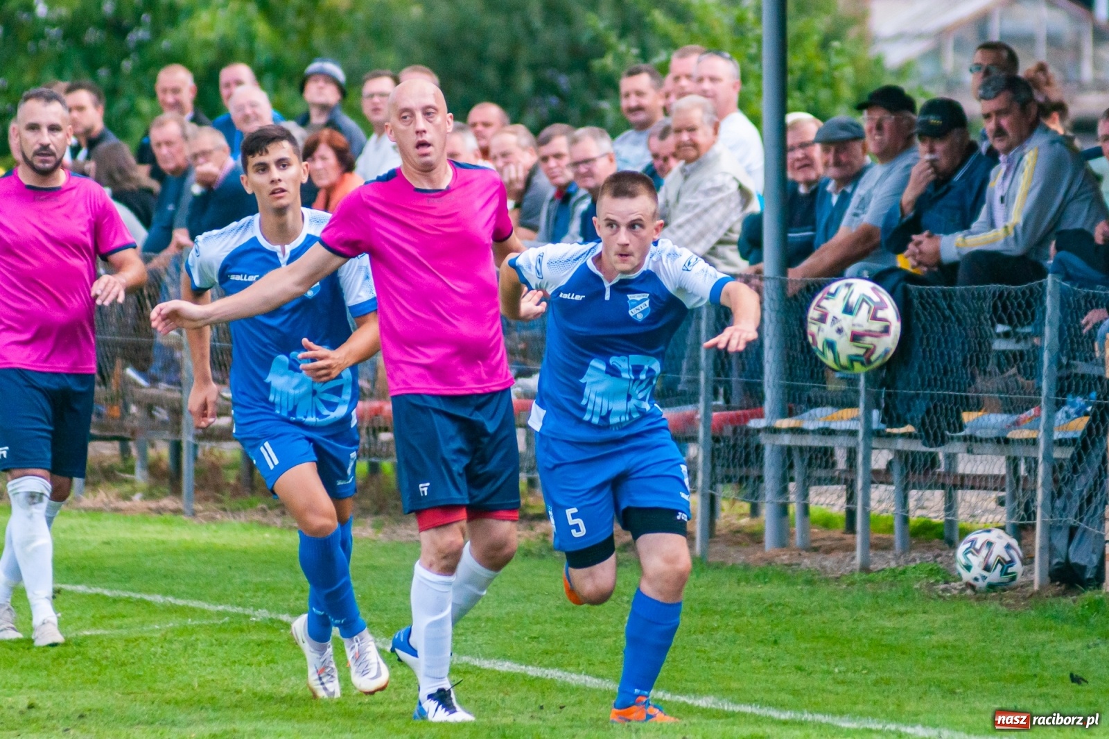 Zdjęcie w galerii na portalu naszraciborz.pl: Festiwal zmarnowanych sytuacji w Krzyżanowicach [FOTO] wiadomości z regionu