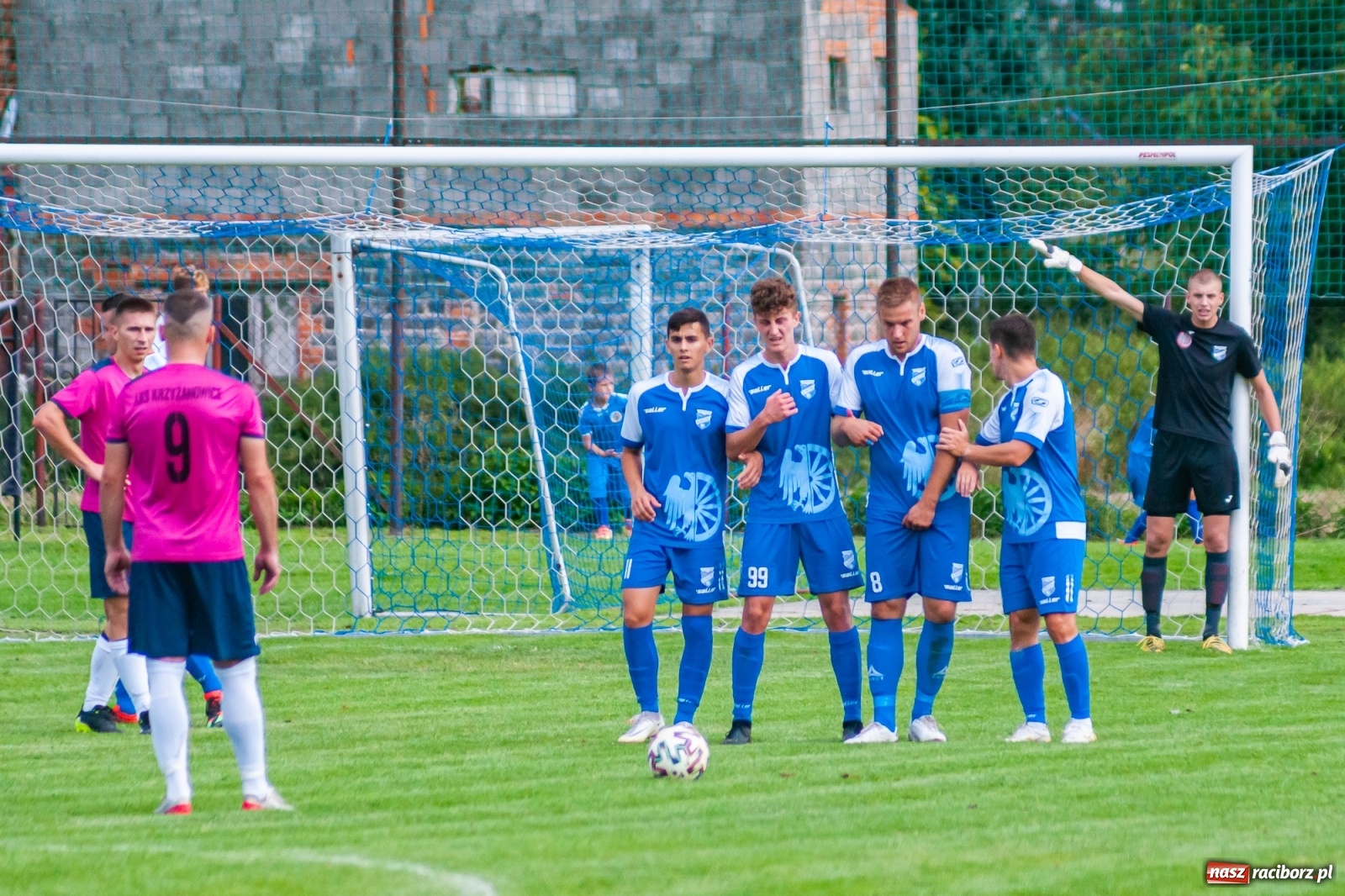 Zdjęcie w galerii na portalu naszraciborz.pl: Festiwal zmarnowanych sytuacji w Krzyżanowicach [FOTO] wiadomości z regionu