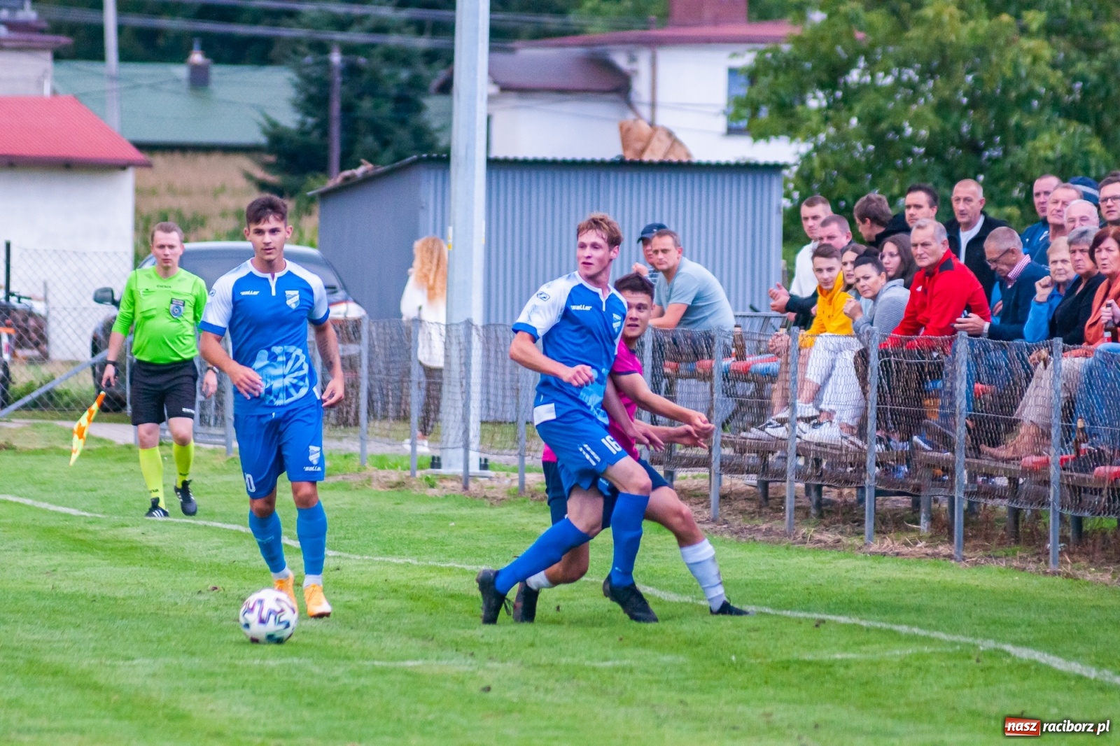 Zdjęcie w galerii na portalu naszraciborz.pl: Festiwal zmarnowanych sytuacji w Krzyżanowicach [FOTO] wiadomości z regionu