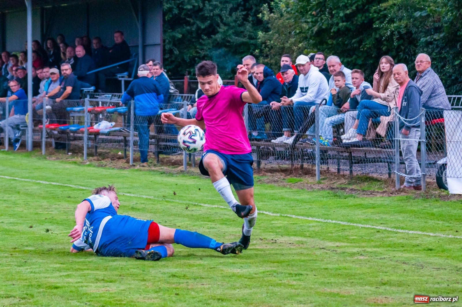 Zdjęcie w galerii na portalu naszraciborz.pl: Festiwal zmarnowanych sytuacji w Krzyżanowicach [FOTO] wiadomości z regionu