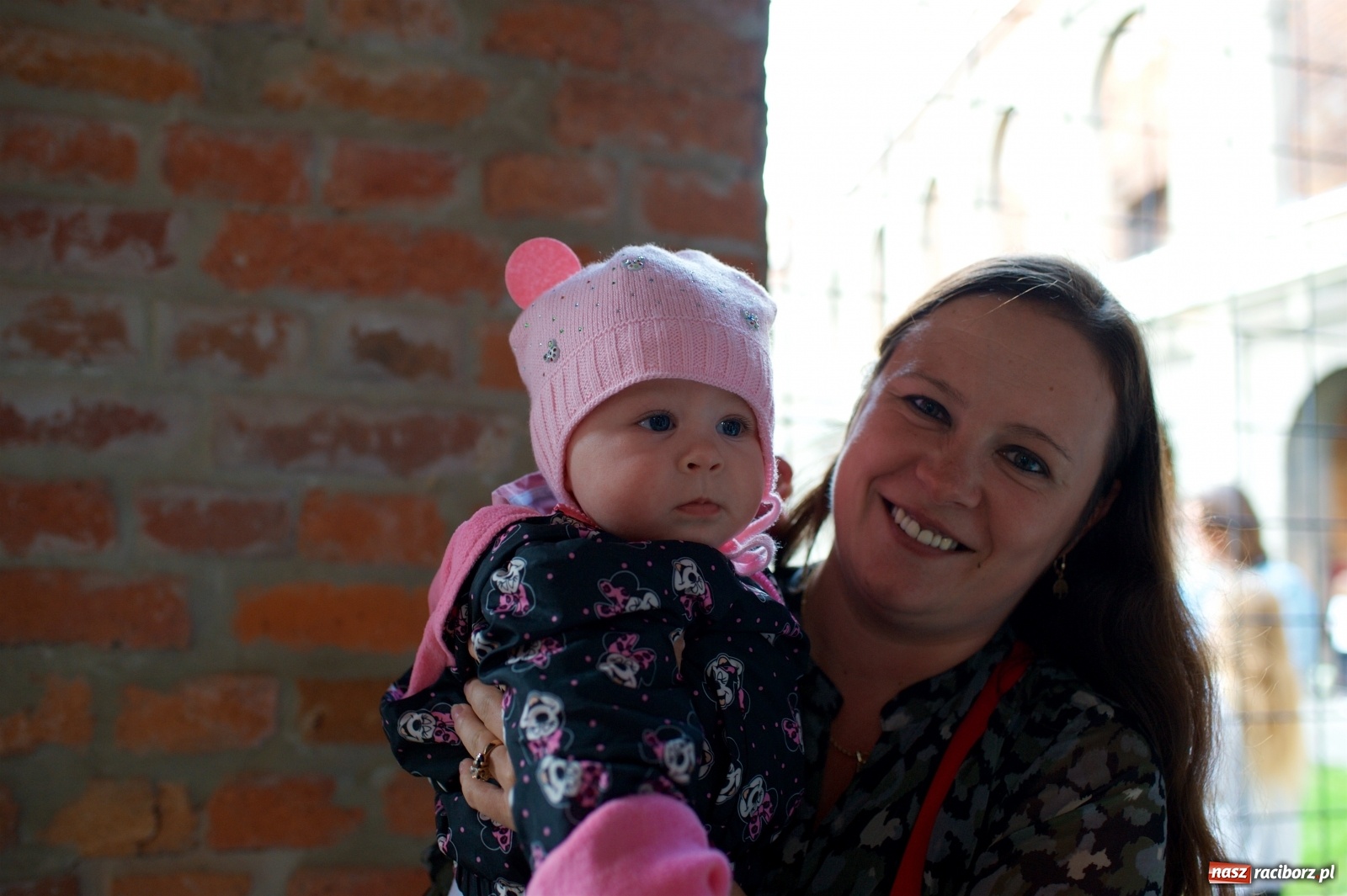 Zdjęcie w galerii na portalu naszraciborz.pl: Tworkowski piknik przy zamku zakończony fire show [FOTO] wiadomości z regionu