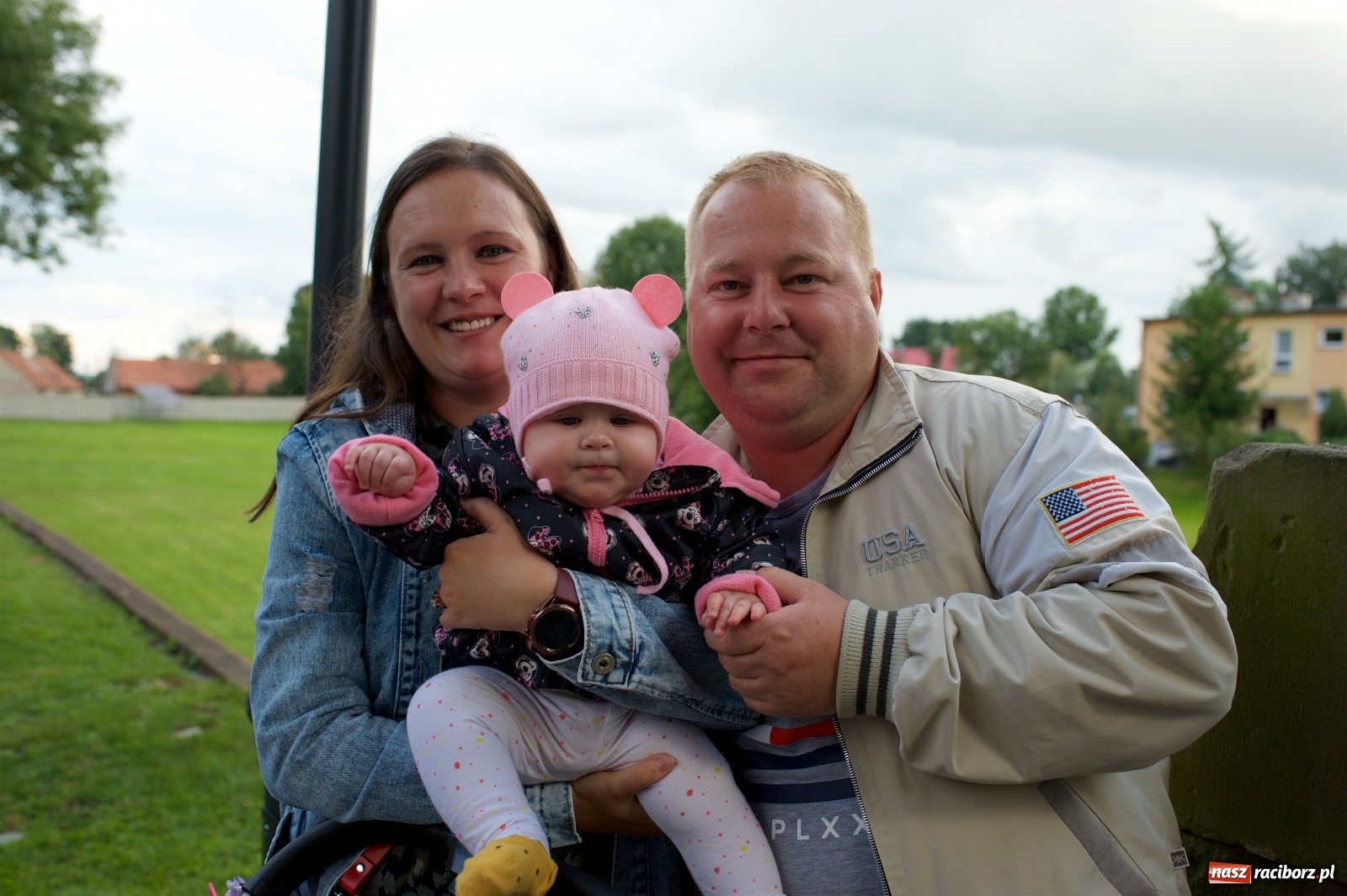 Zdjęcie w galerii na portalu naszraciborz.pl: Tworkowski piknik przy zamku zakończony fire show [FOTO] wiadomości z regionu