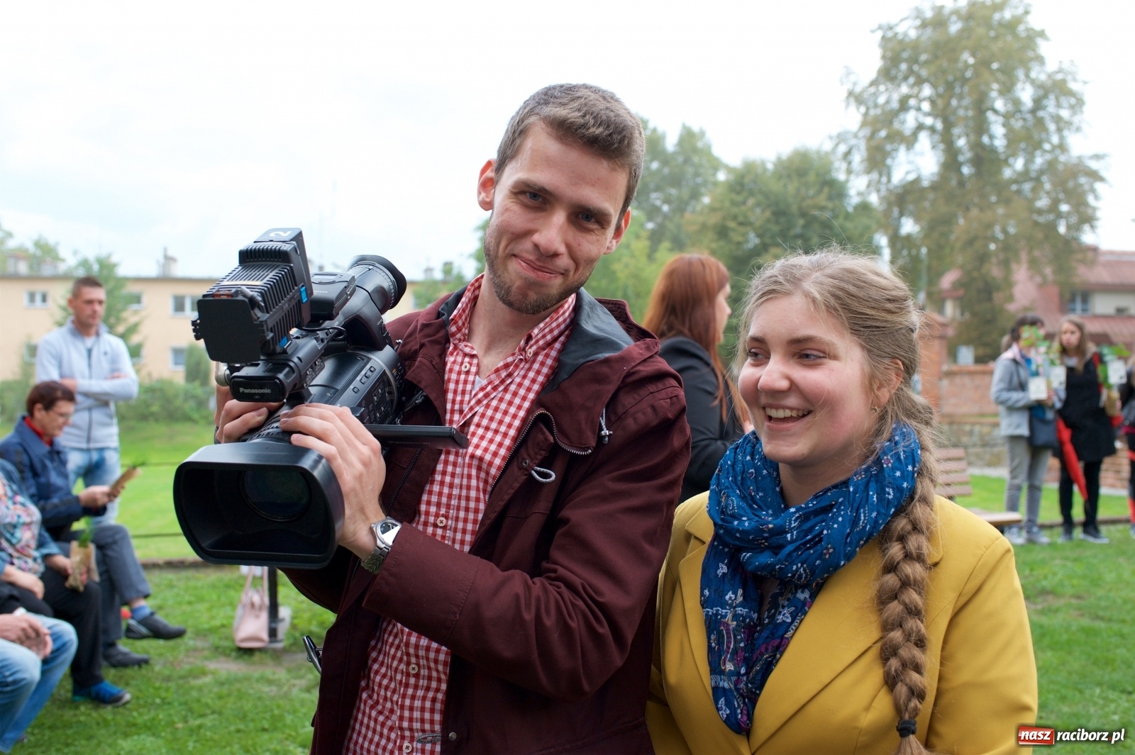 Zdjęcie w galerii na portalu naszraciborz.pl: Tworkowski piknik przy zamku zakończony fire show [FOTO] wiadomości z regionu