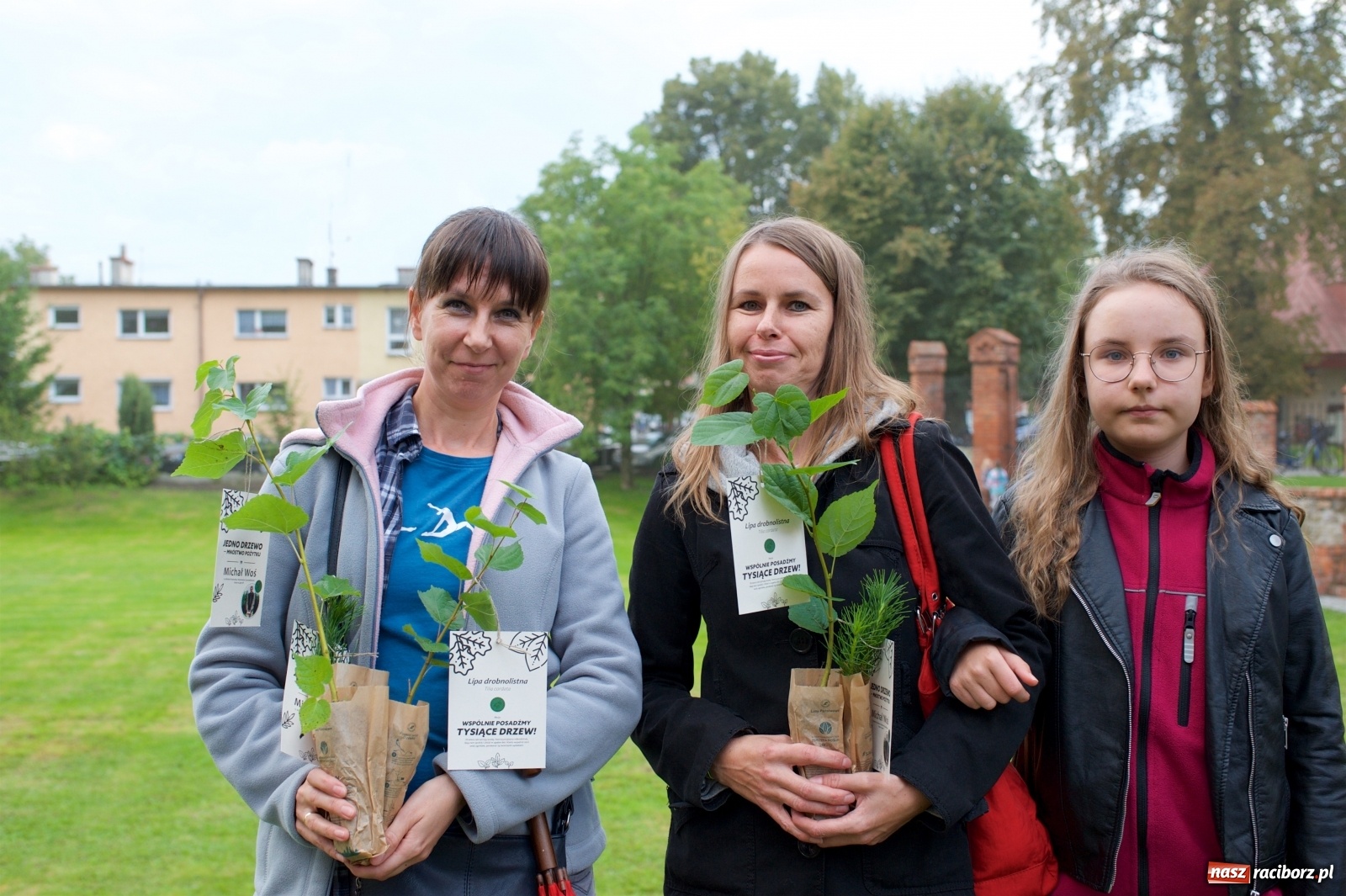 Zdjęcie w galerii na portalu naszraciborz.pl: Tworkowski piknik przy zamku zakończony fire show [FOTO] wiadomości z regionu