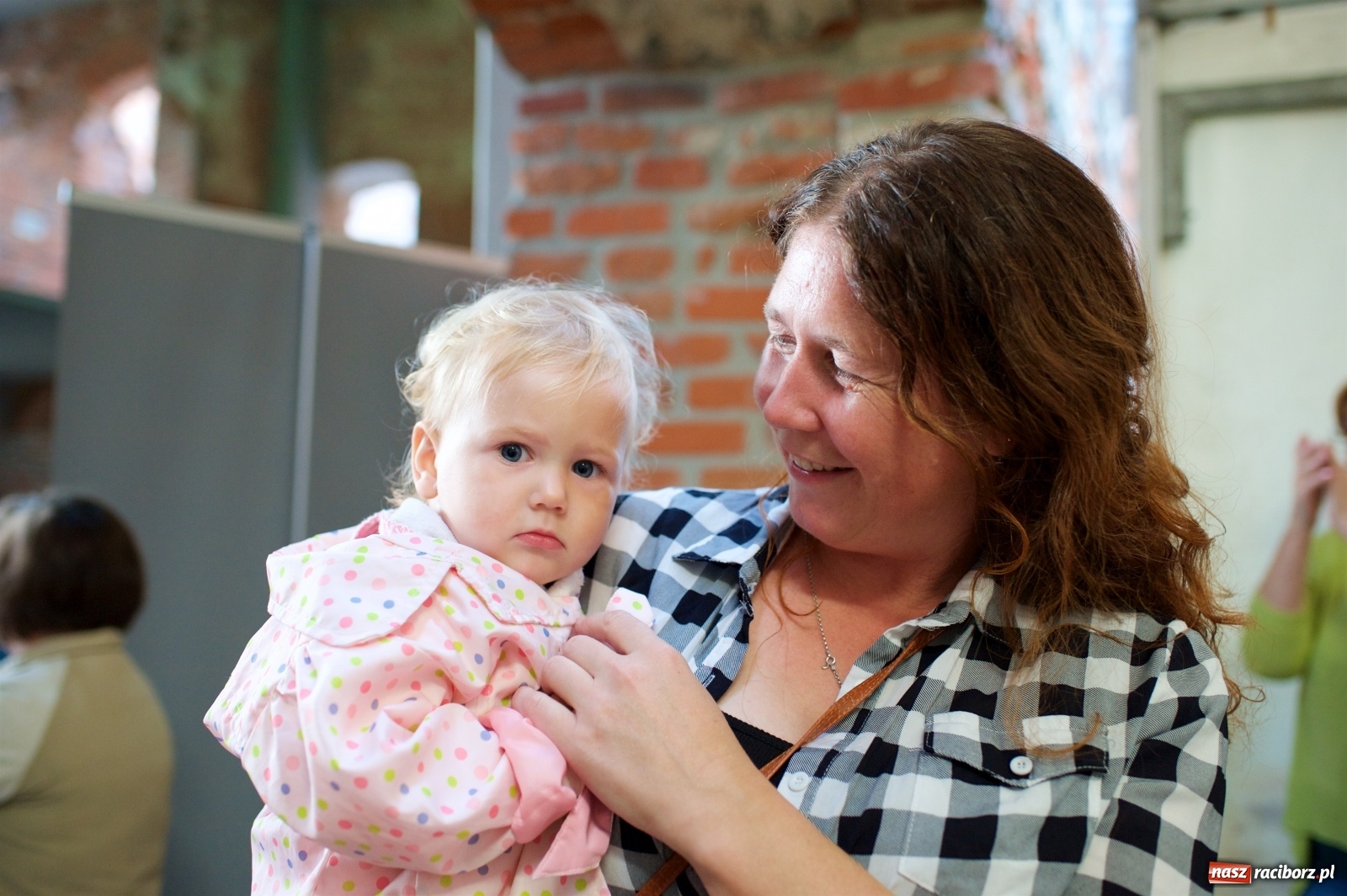 Zdjęcie w galerii na portalu naszraciborz.pl: Tworkowski piknik przy zamku zakończony fire show [FOTO] wiadomości z regionu